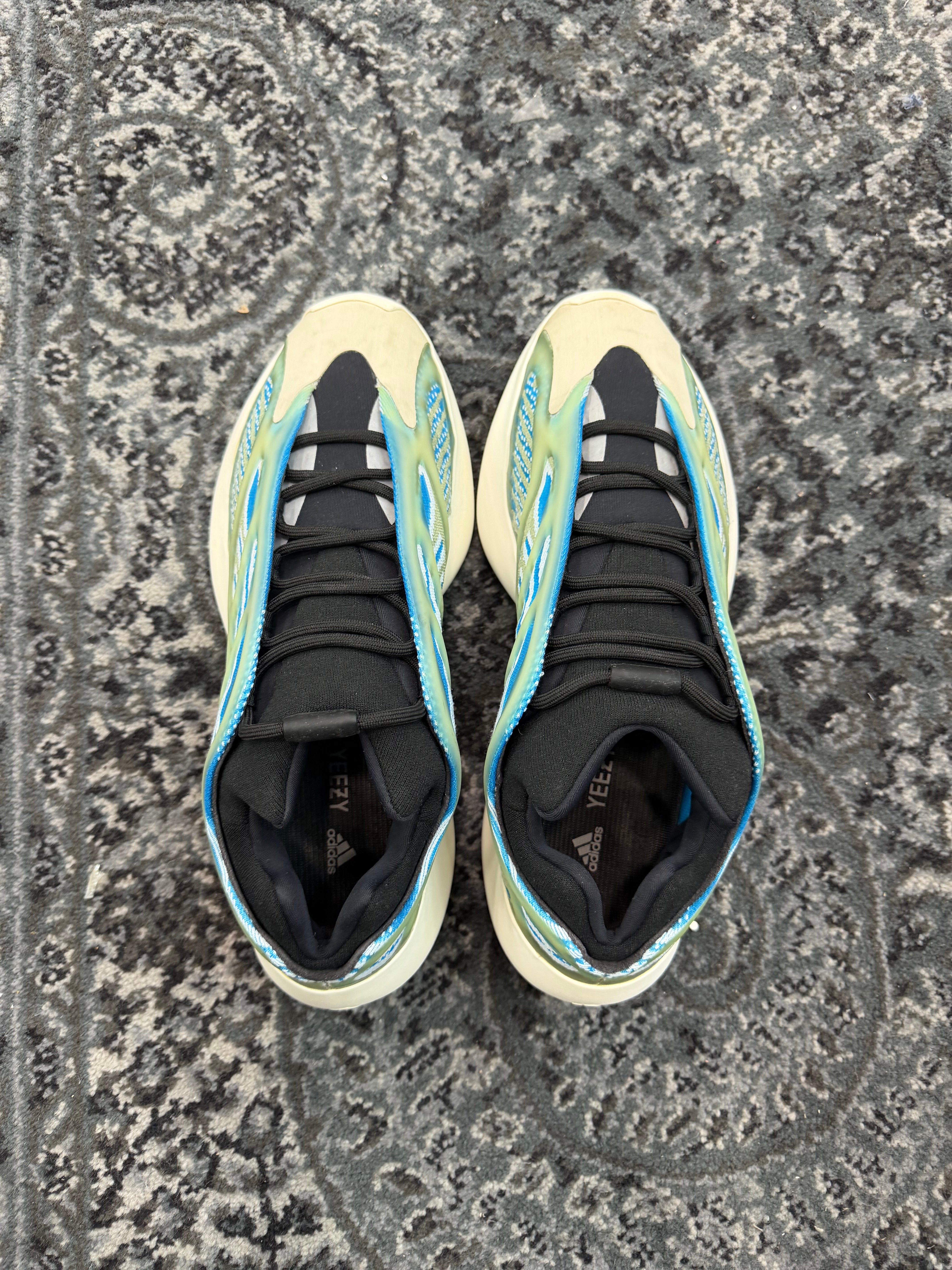 Yeezy 700 “Arzareth”