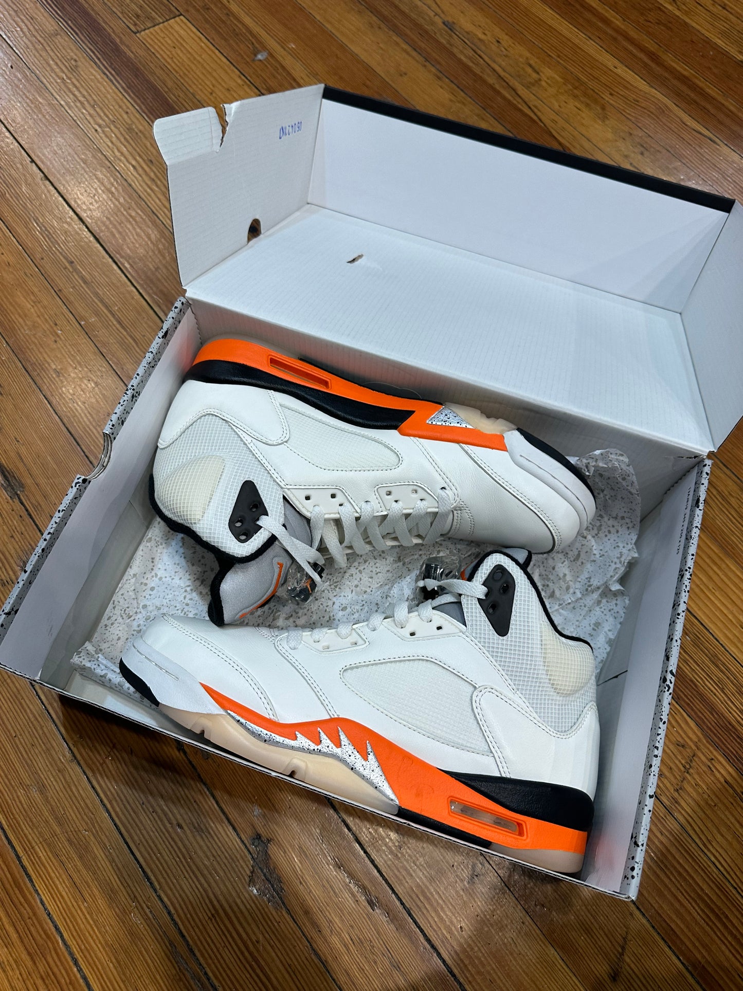 Jordan 5 “Shattered Backboard”