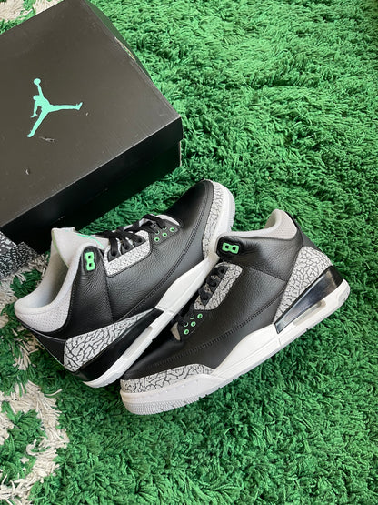 Jordan 3 “Green Glow”