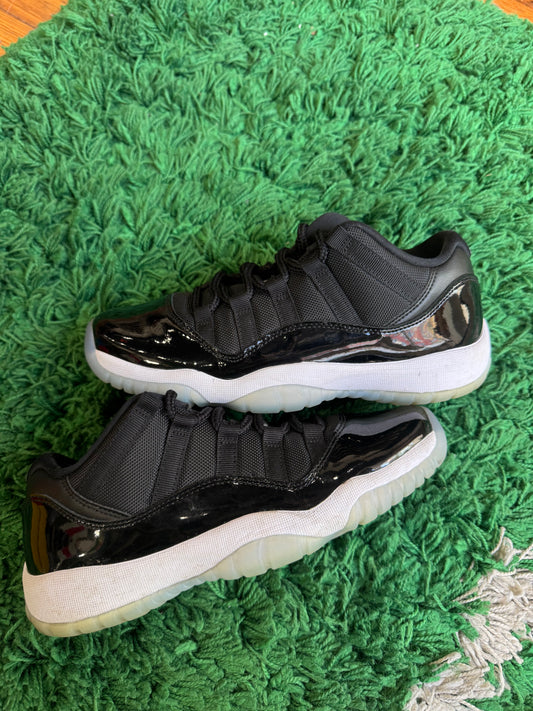 Jordan 11 Low “Space Jam”
