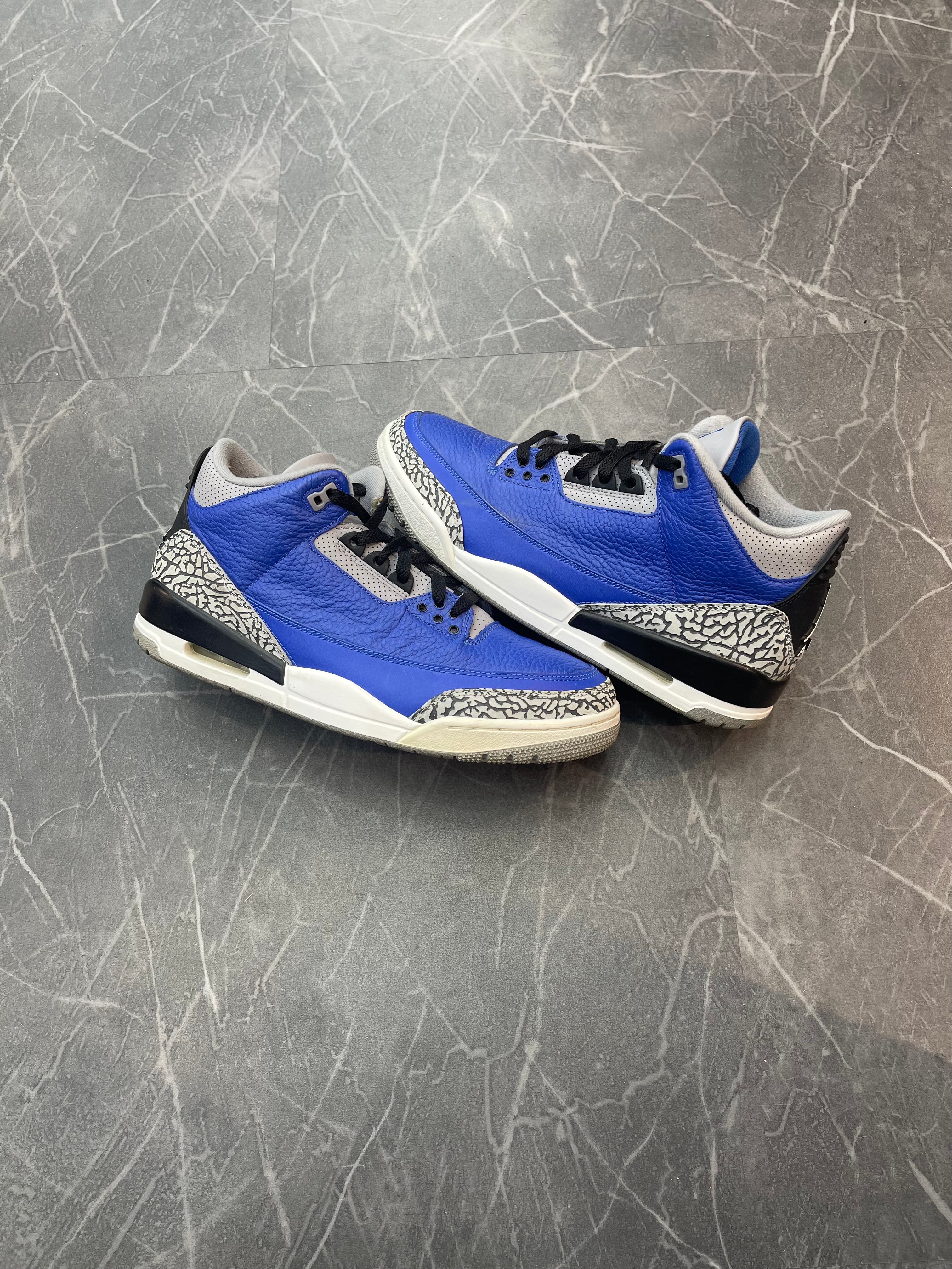 Jordan 3 “Varsity Royal”