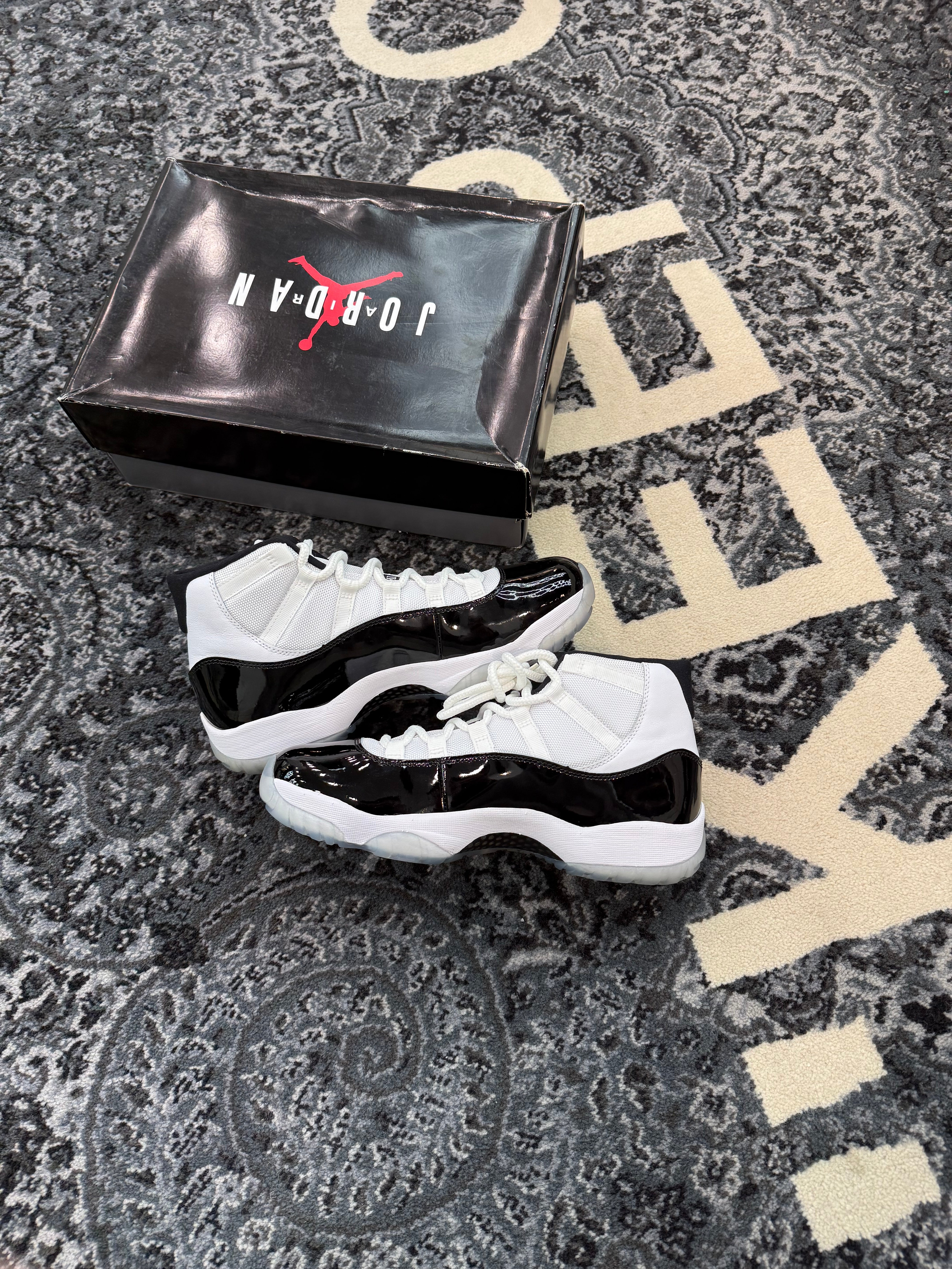 Jordan 11 “Concord”