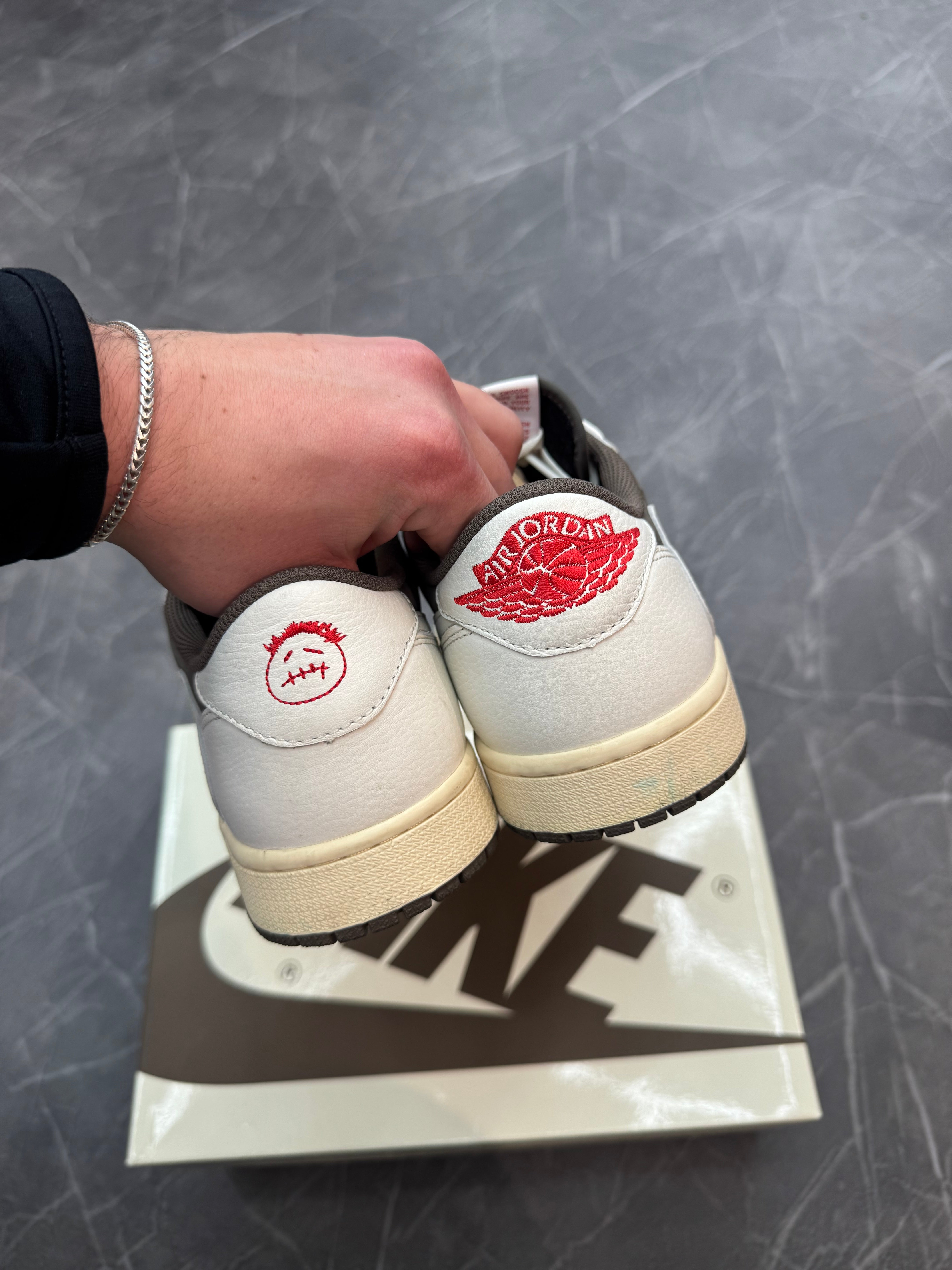 Jordan 1 Low Travis Scott Reverse Mocha