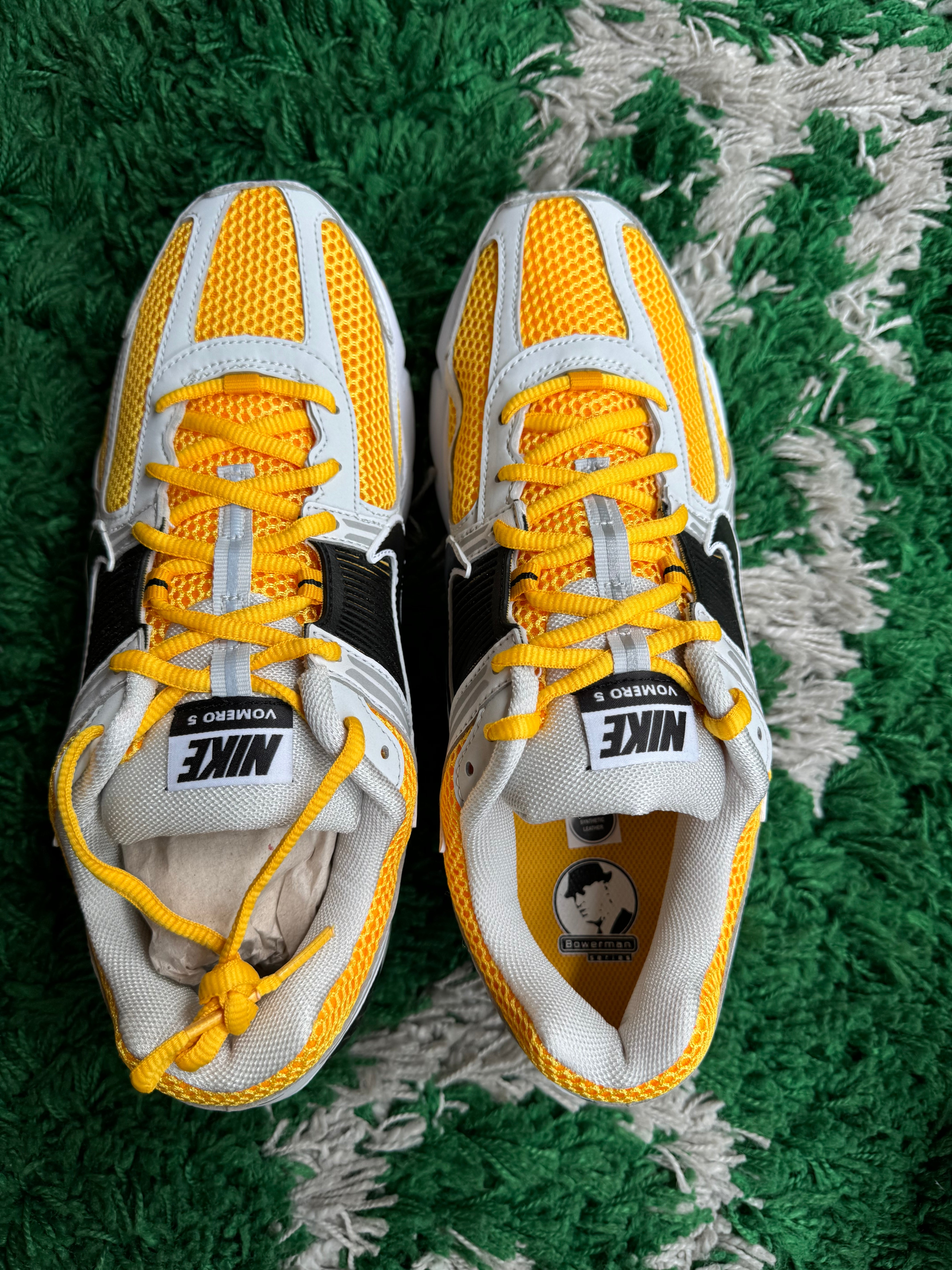 Nike Zoom Vomero 5 “Laser Orange”