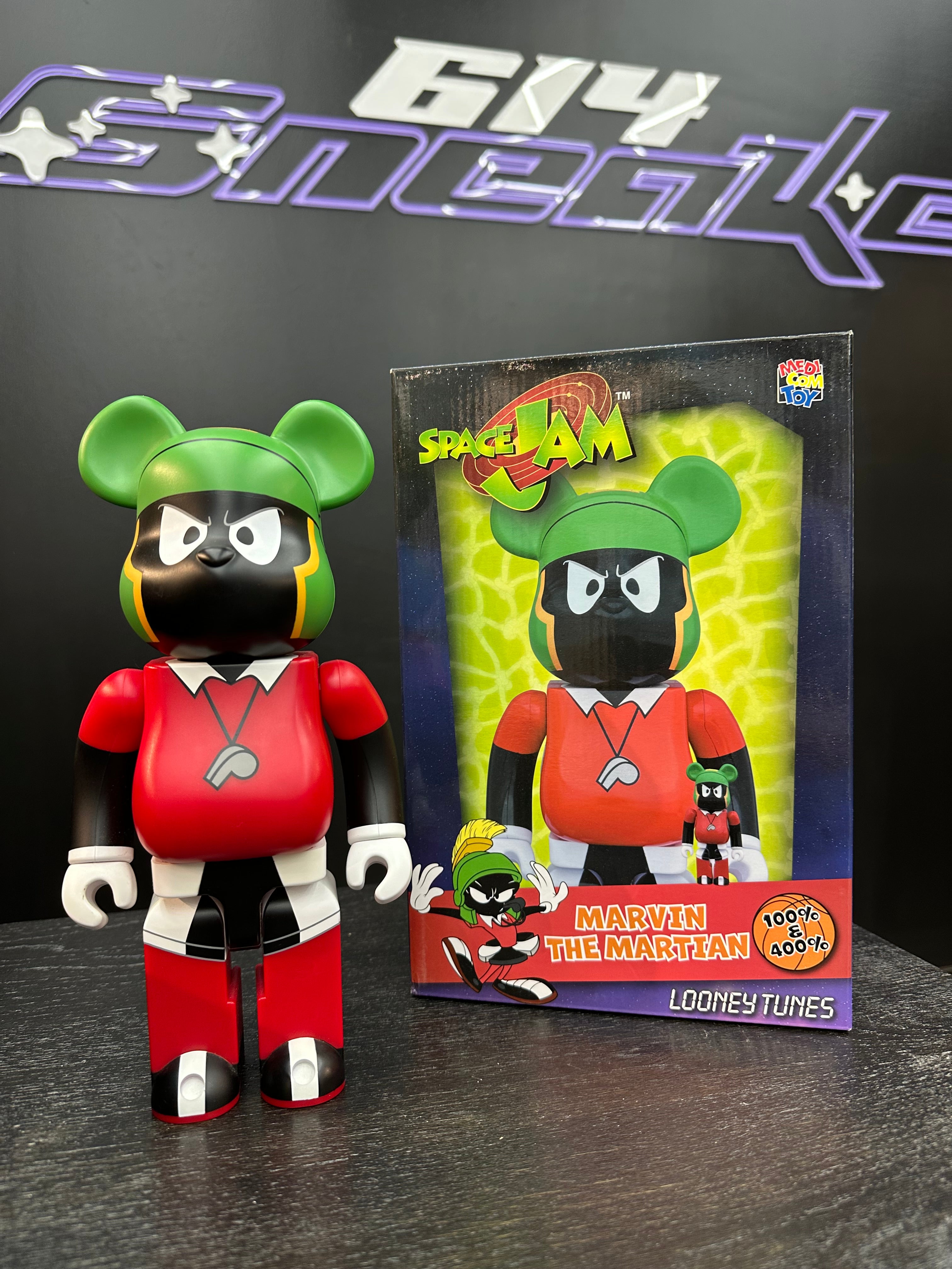 BearBrick 400% & 100% “Space Jam Marvin the Martian”