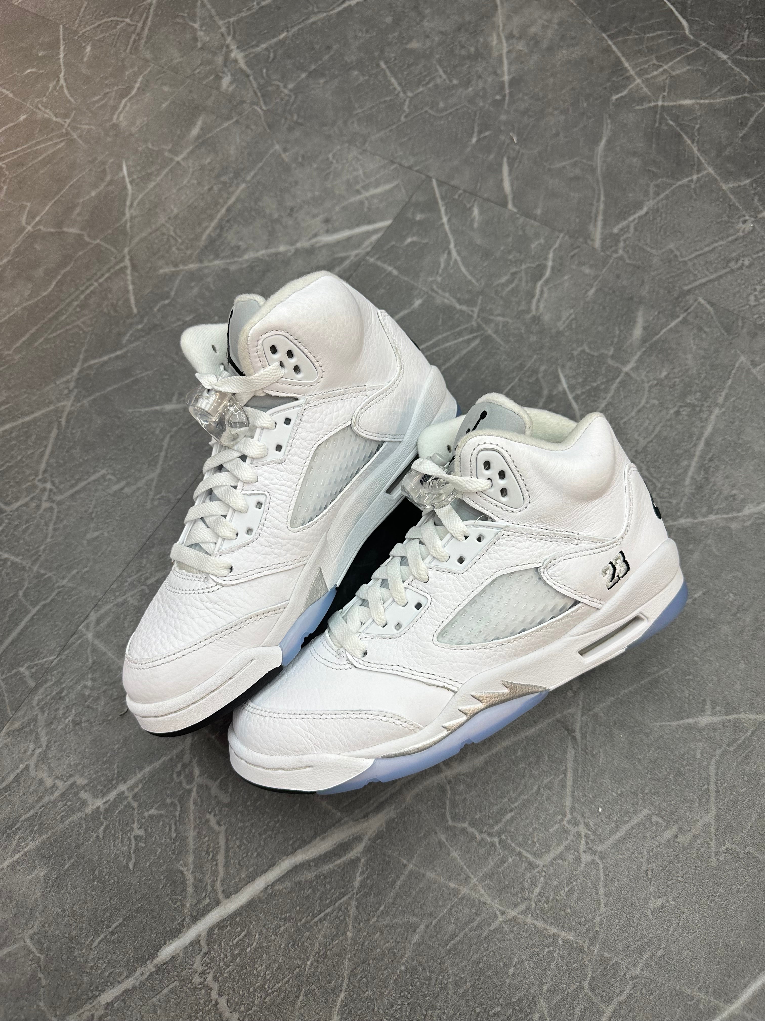 Jordan 5 “White Metallic” (2026)