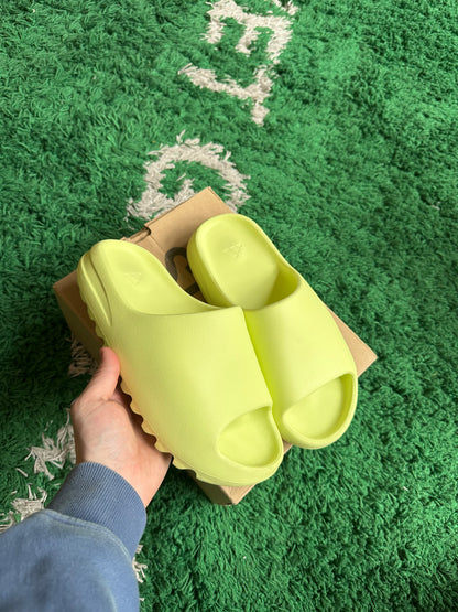Yeezy Slide “Green Glow”