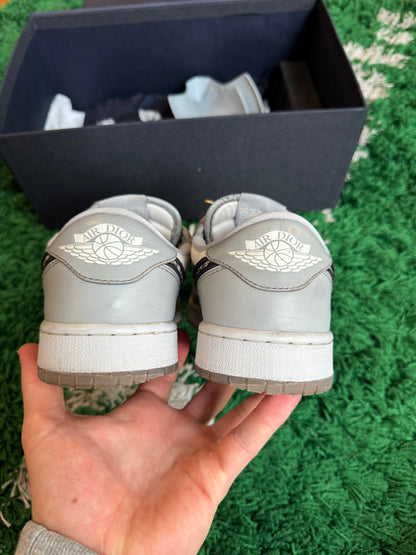 Jordan 1 Low x Dior “Grey”