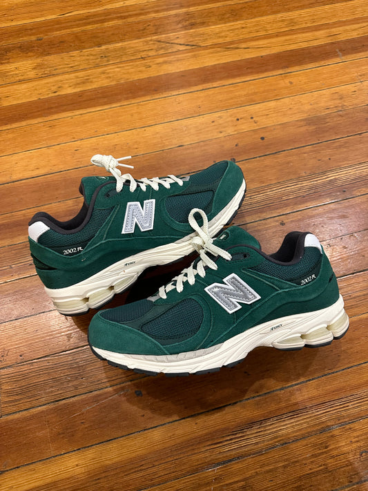 New Balance 2002R Nightwatch Green