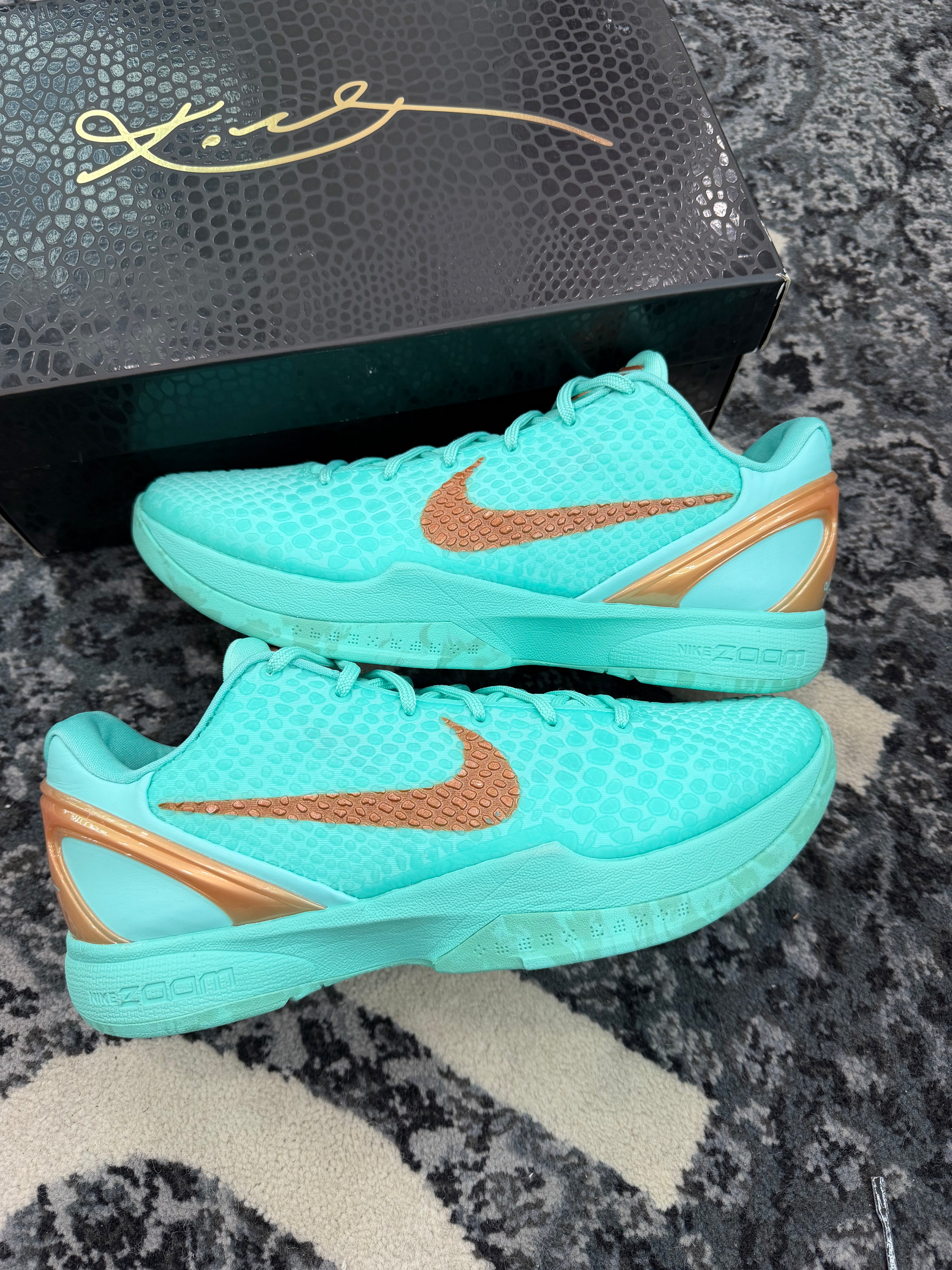 Kobe 6 Protro “Jalen Brunson”