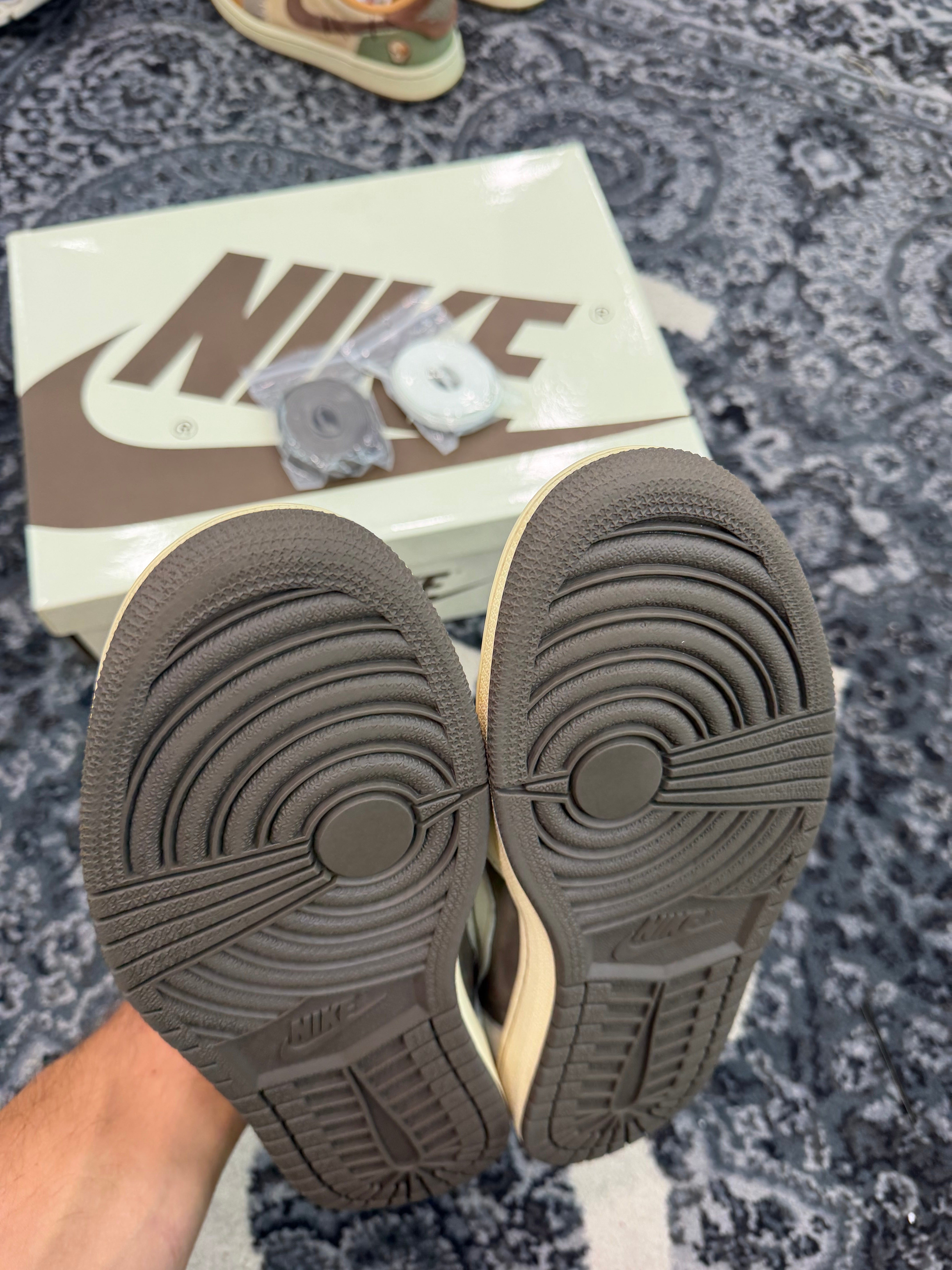 Jordan 1 Low x Travis Scott “Reverse Mocha”