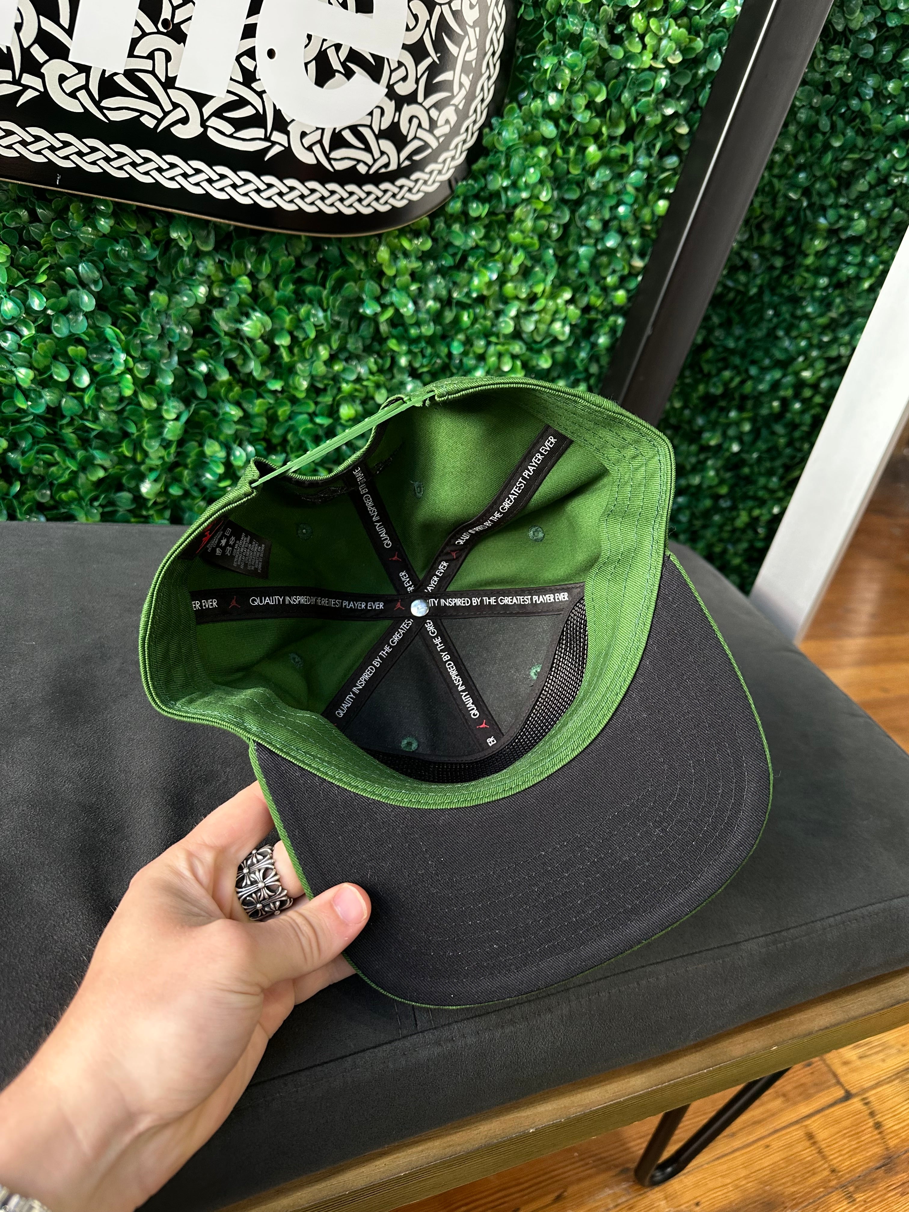 Off-White x Jordan Hat “Green”