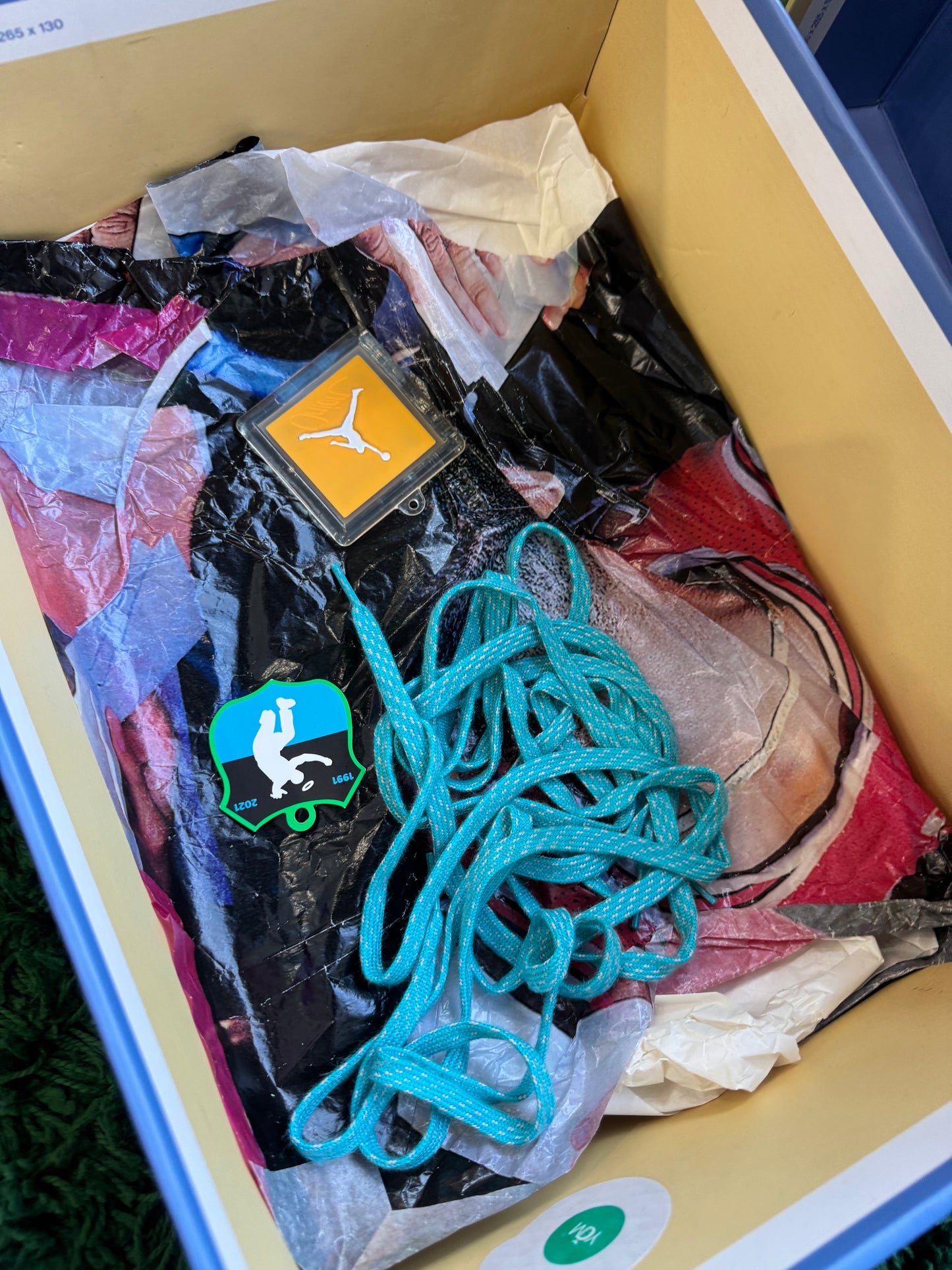 Jordan 4 x Union “Desert Moss”