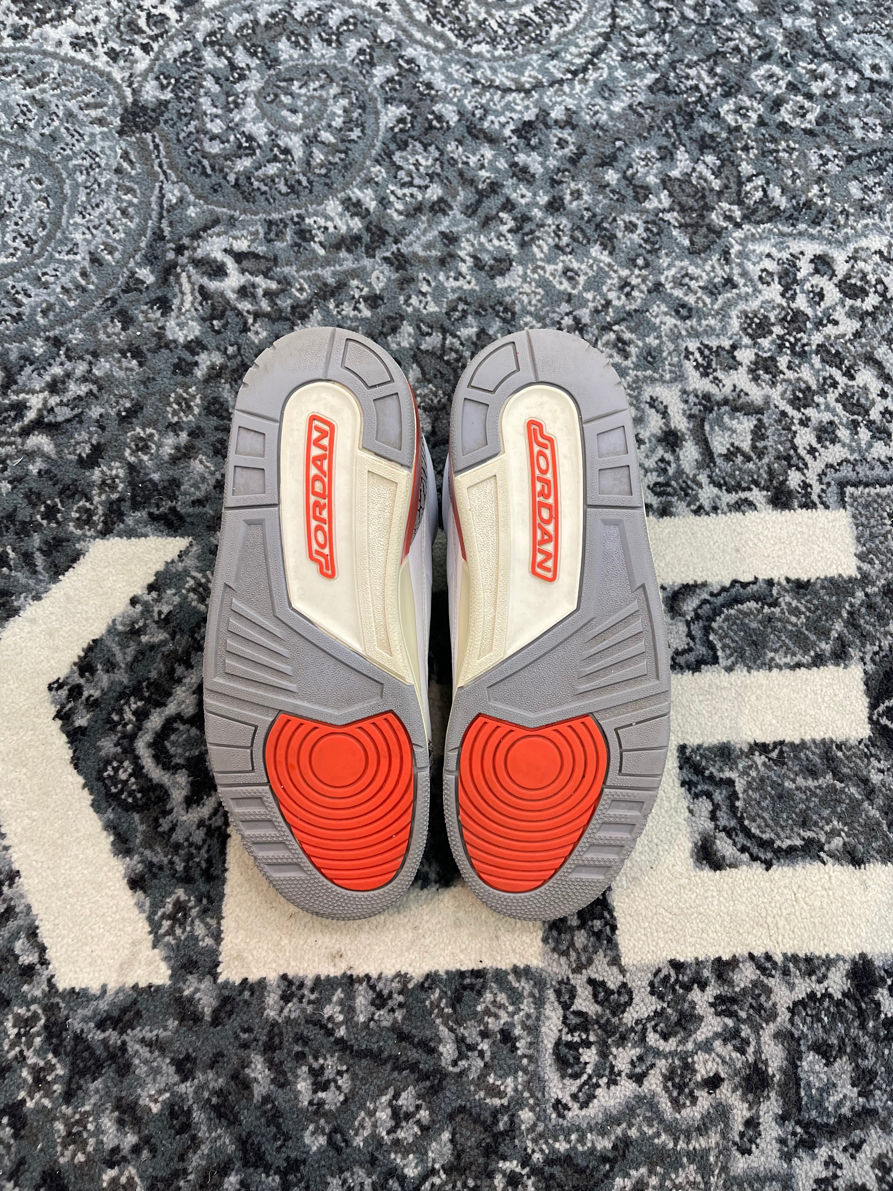 Jordan 3 “Georgia Peach”