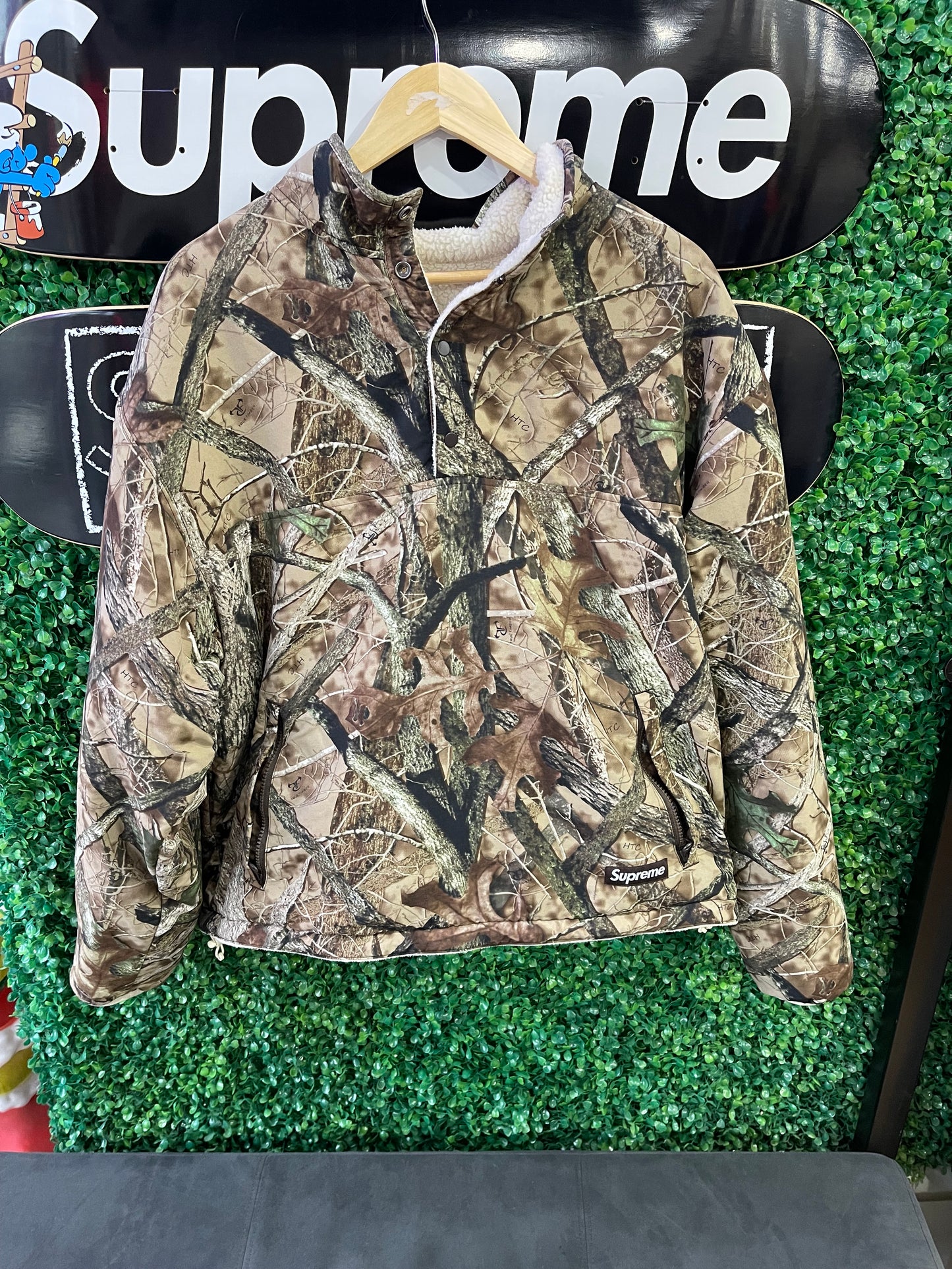 Supreme Polartec Shearling Reversible Pullover “HTC Fall Camo”