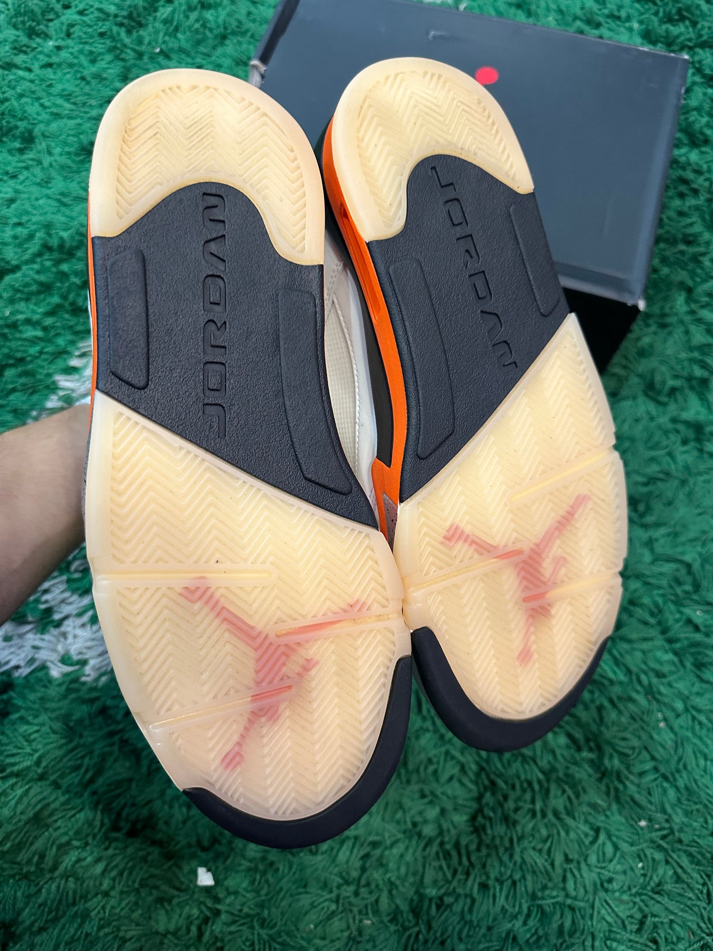 Jordan 5 “Shattered Backboard”