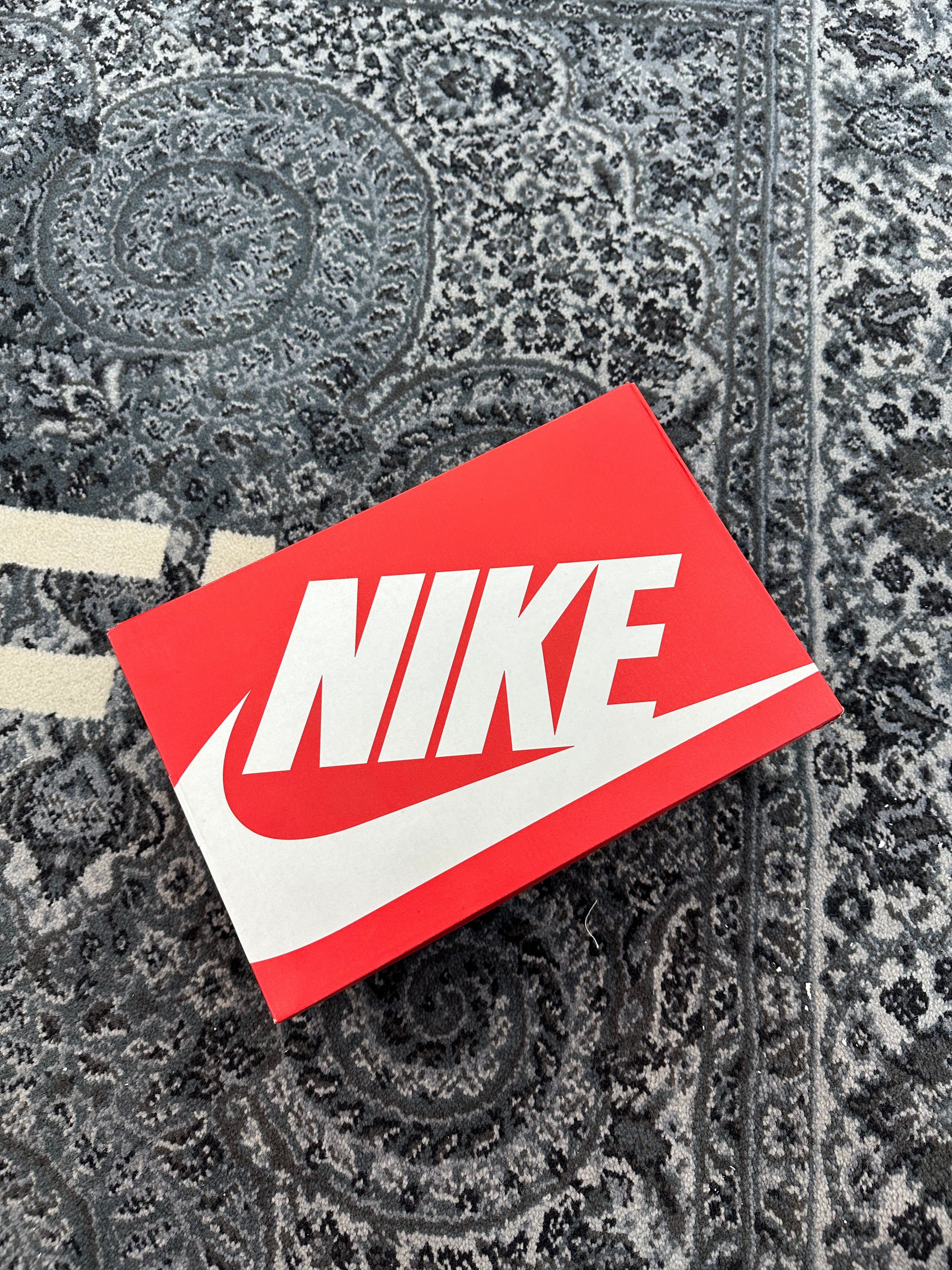 Nike Dunk Low “Veneer”