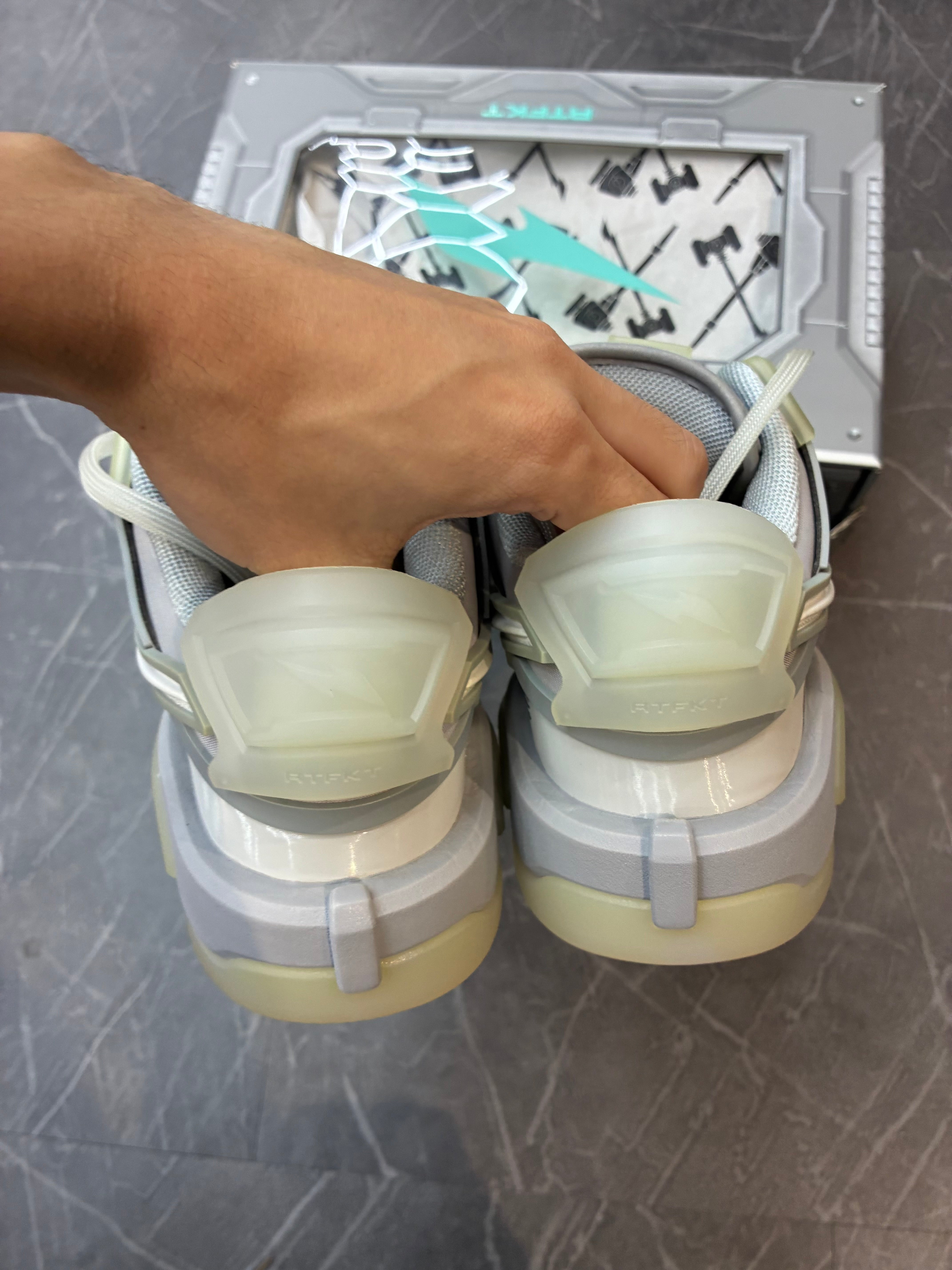 Nike Dunk Genesis Low “RTFKT Ghost”