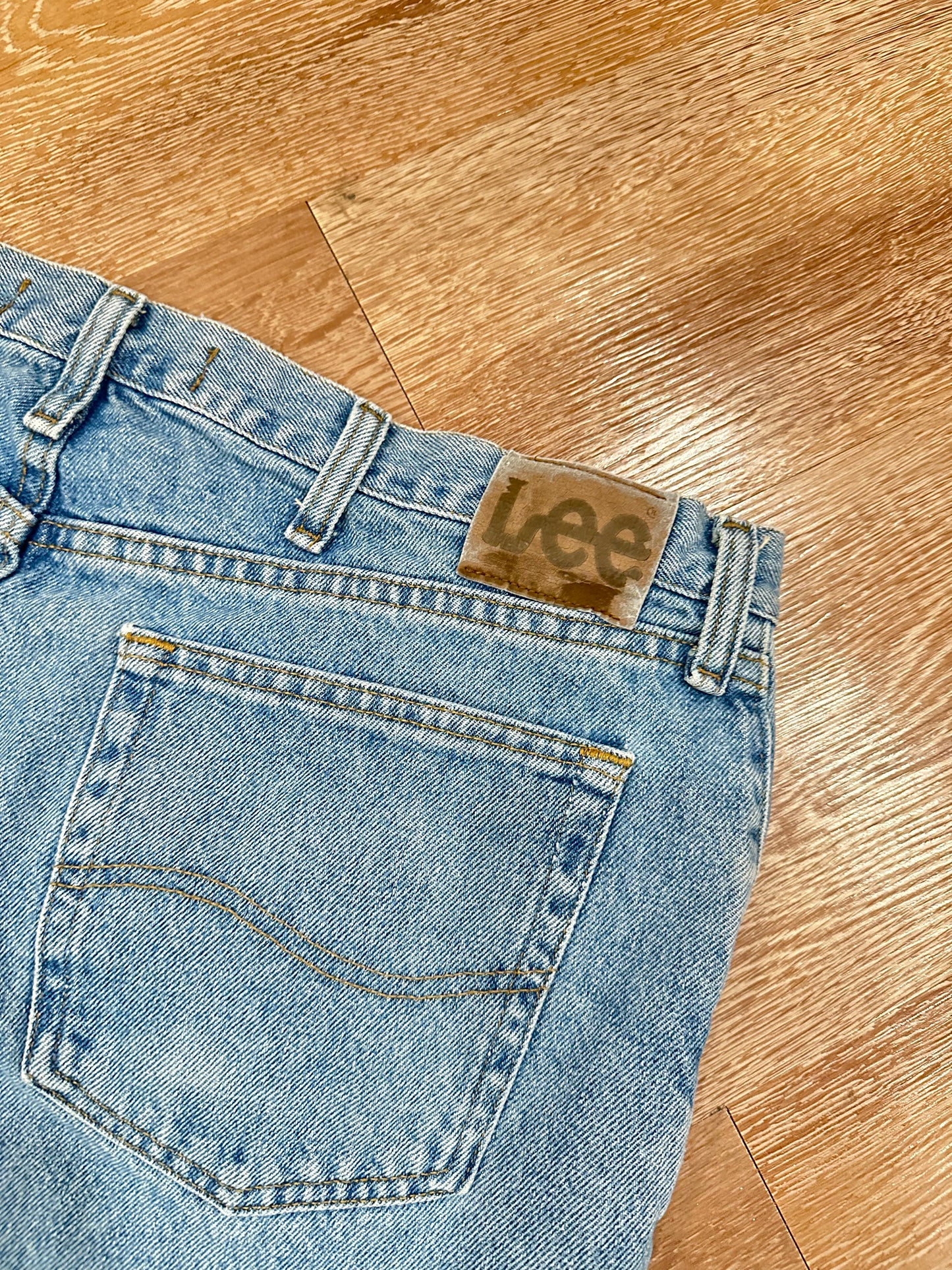 Classic 90’s Lee Denim Jeans Mid Wash (38)