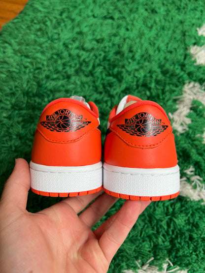 Jordan 1 Low “Starfish”