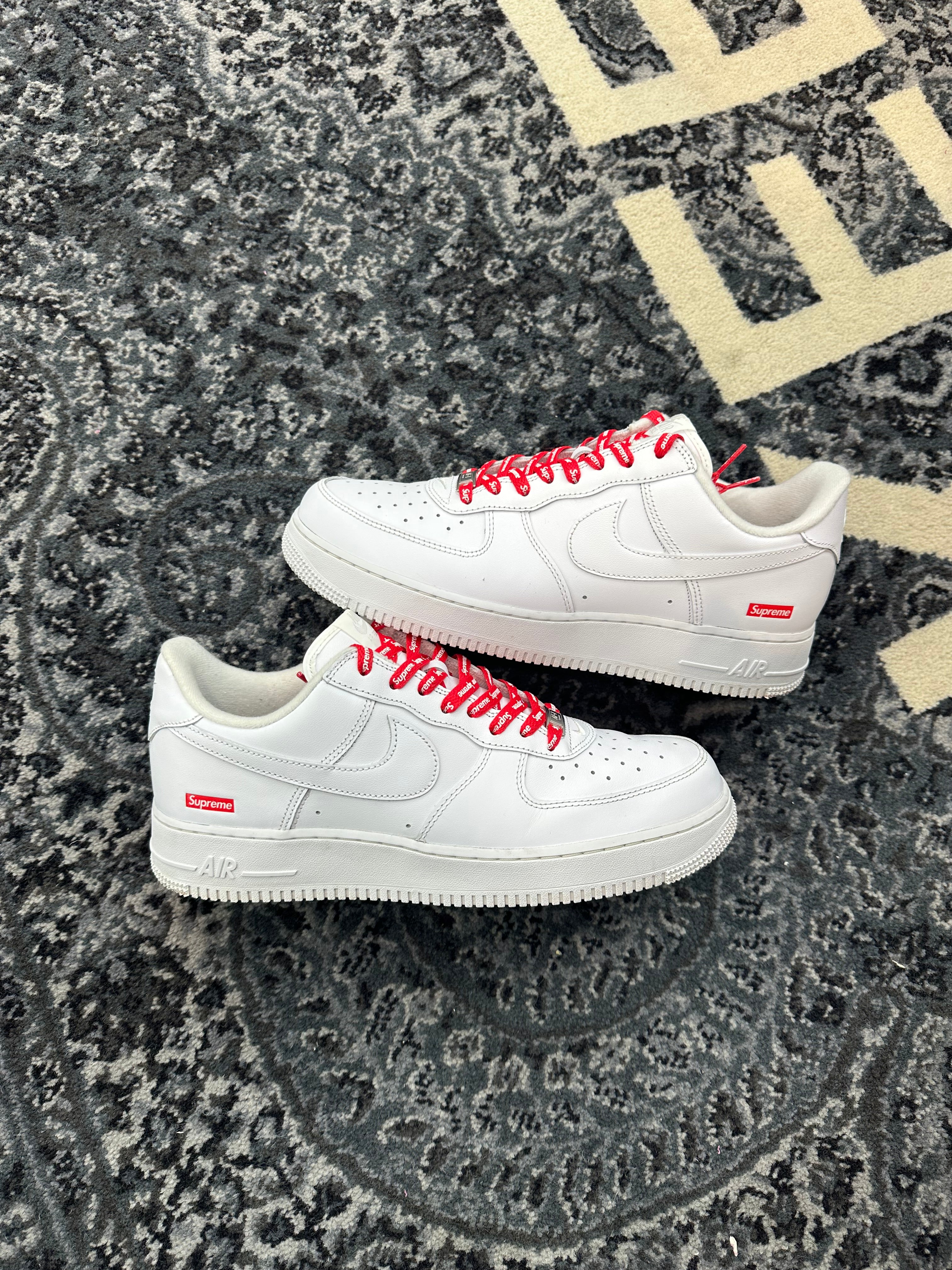 Nike Air Force 1 Low Supreme “White”