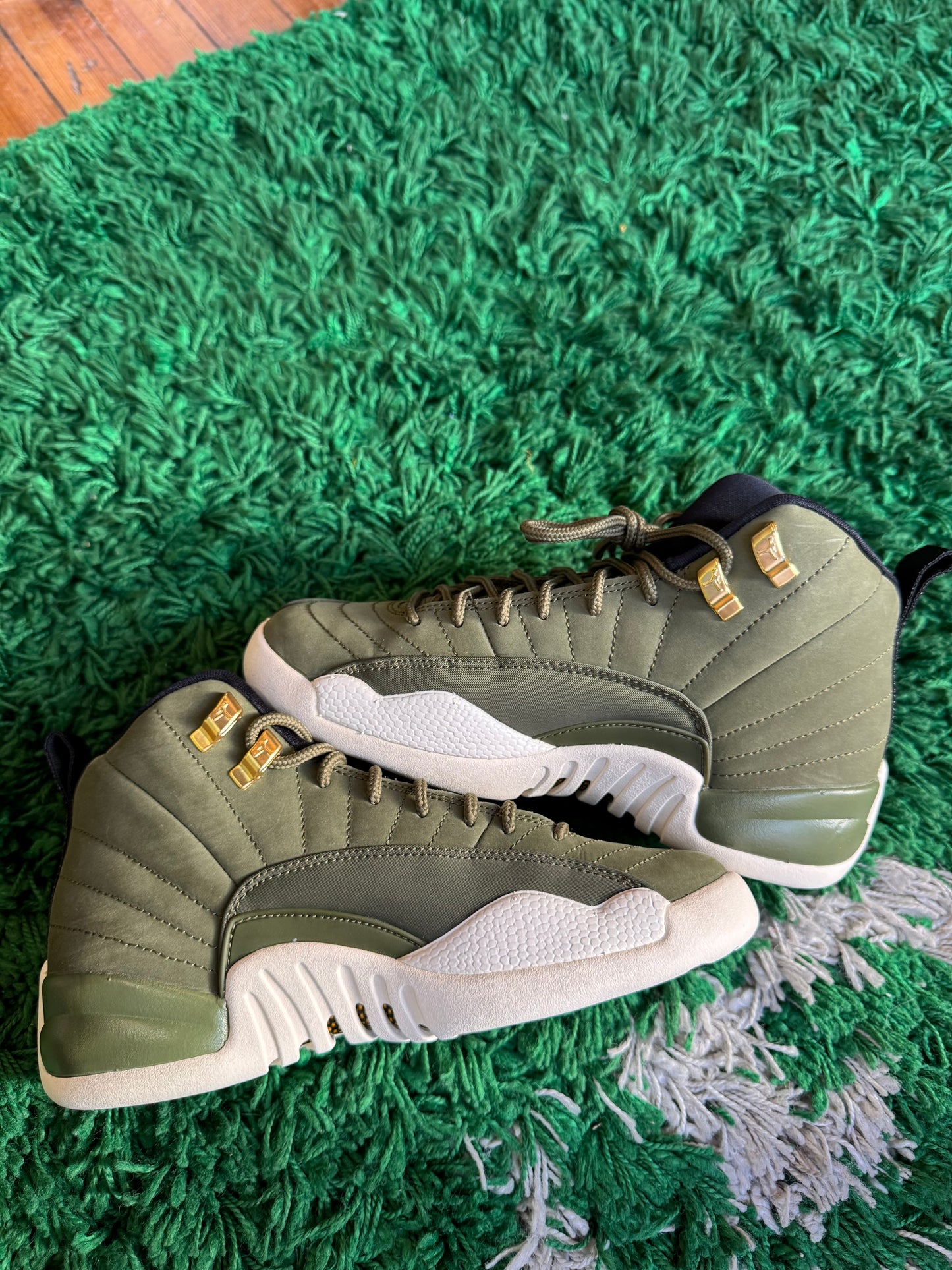 Jordan 12 Chris Paul “Class of 2003”