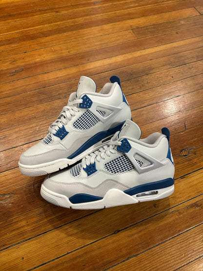 Jordan 4 “Military Blue”