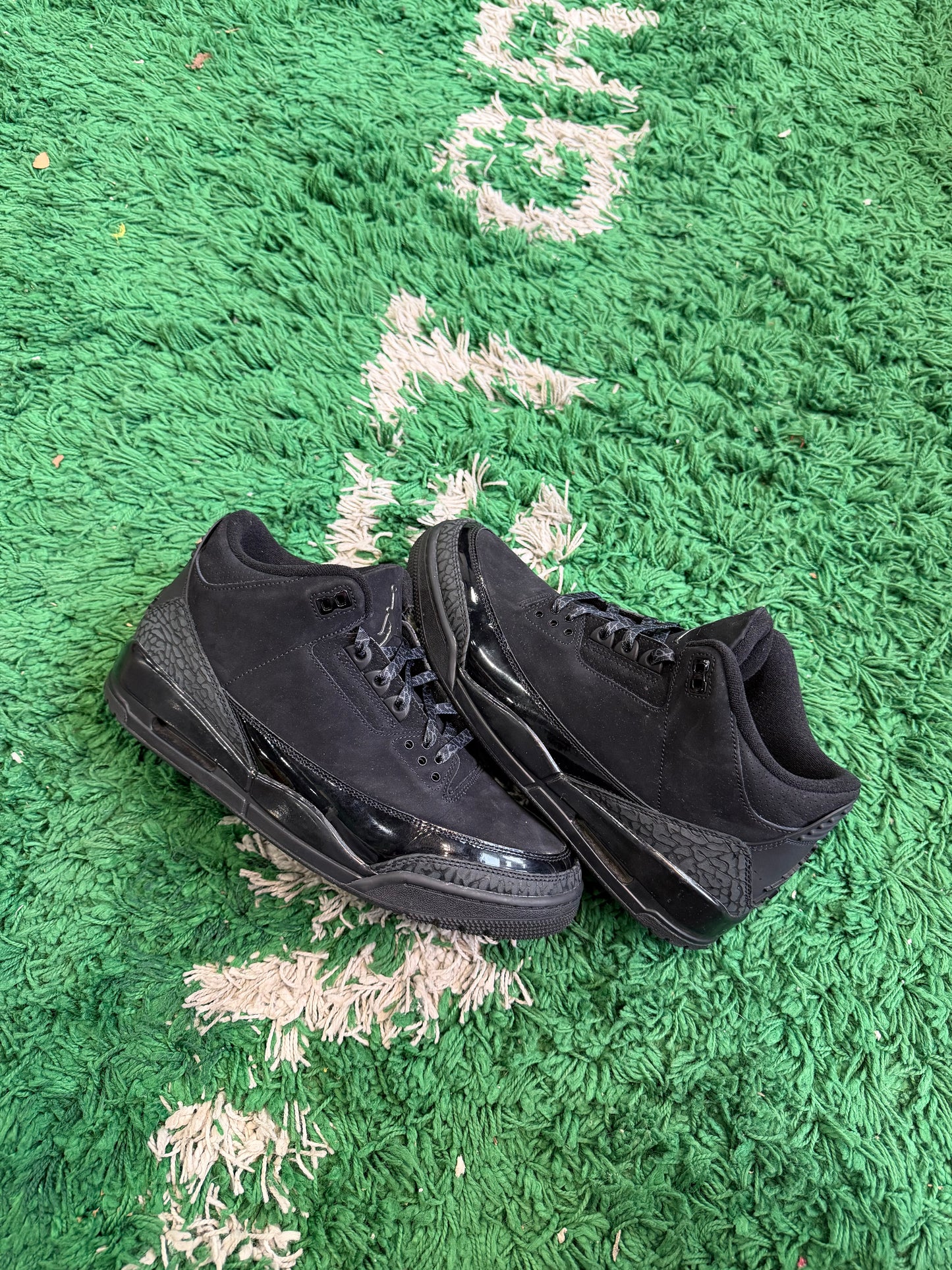 Jordan 3 “Black Cat”
