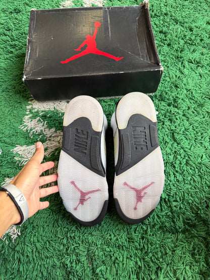 Jordan 5 “Fire Red” (2020)