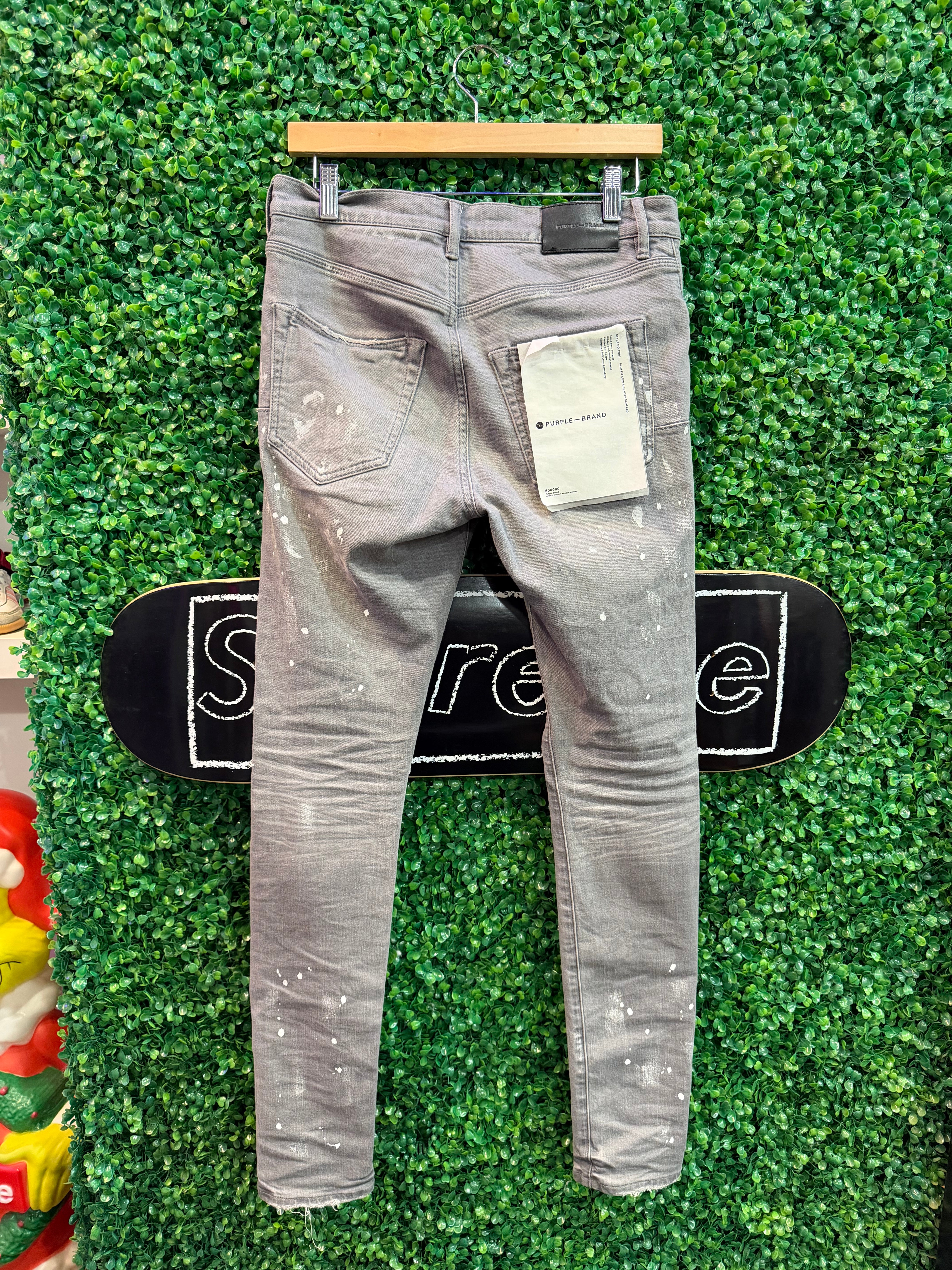 Purple Jeans Knee Rip Splatter Grey (28)