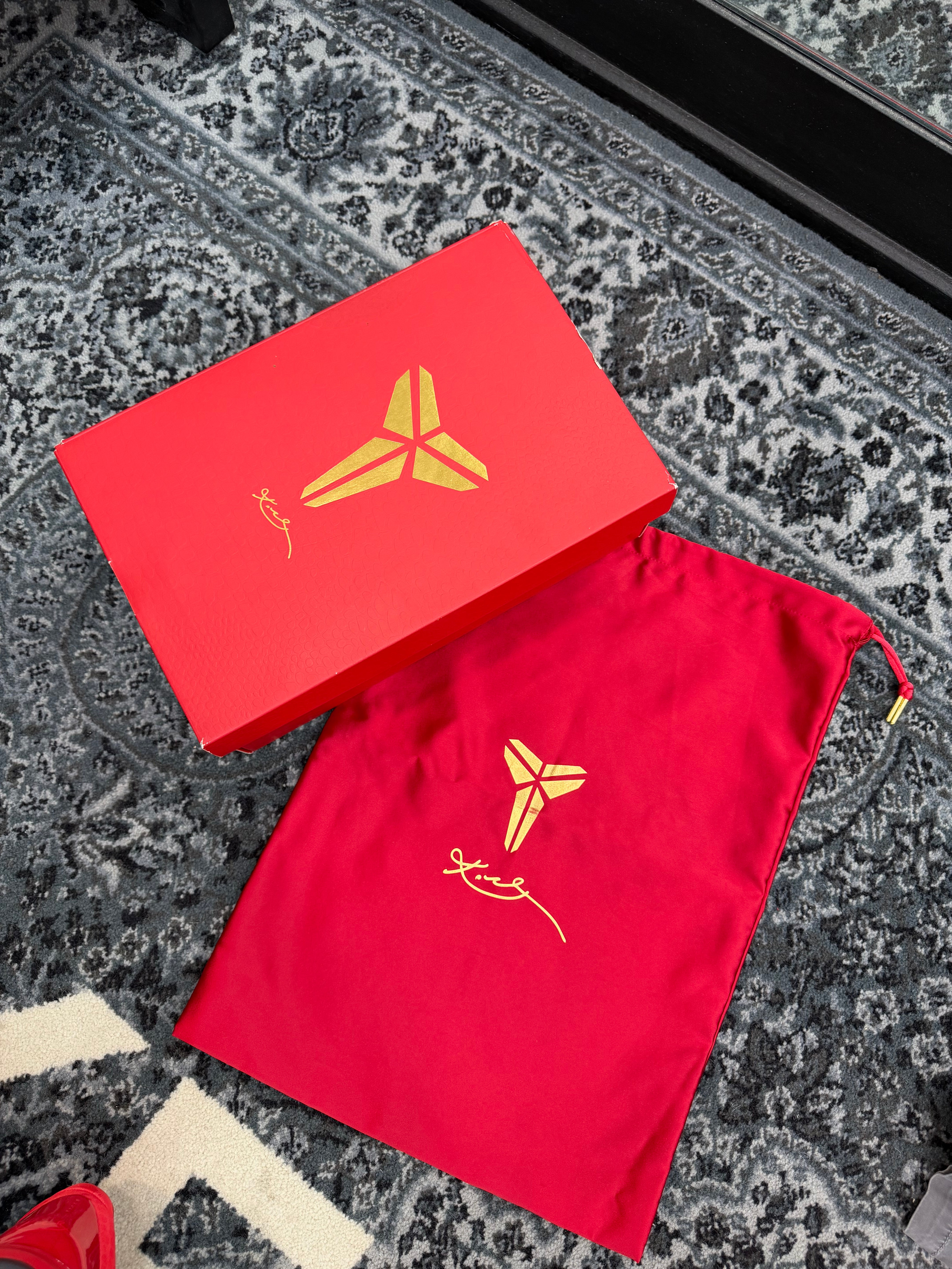 Kobe 5 Protro “Year of the Mamba”