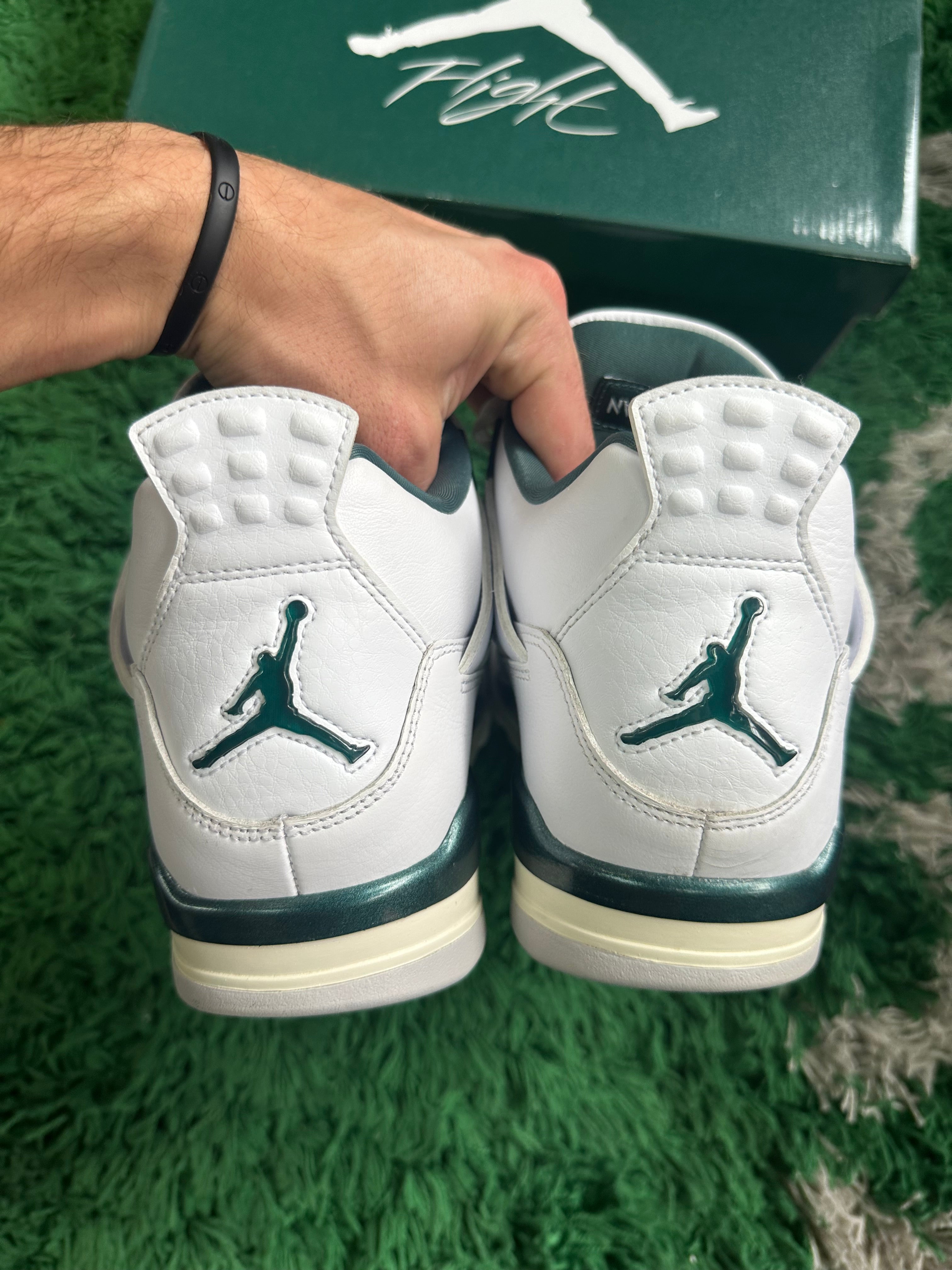 Jordan 4 “Oxidized Green”