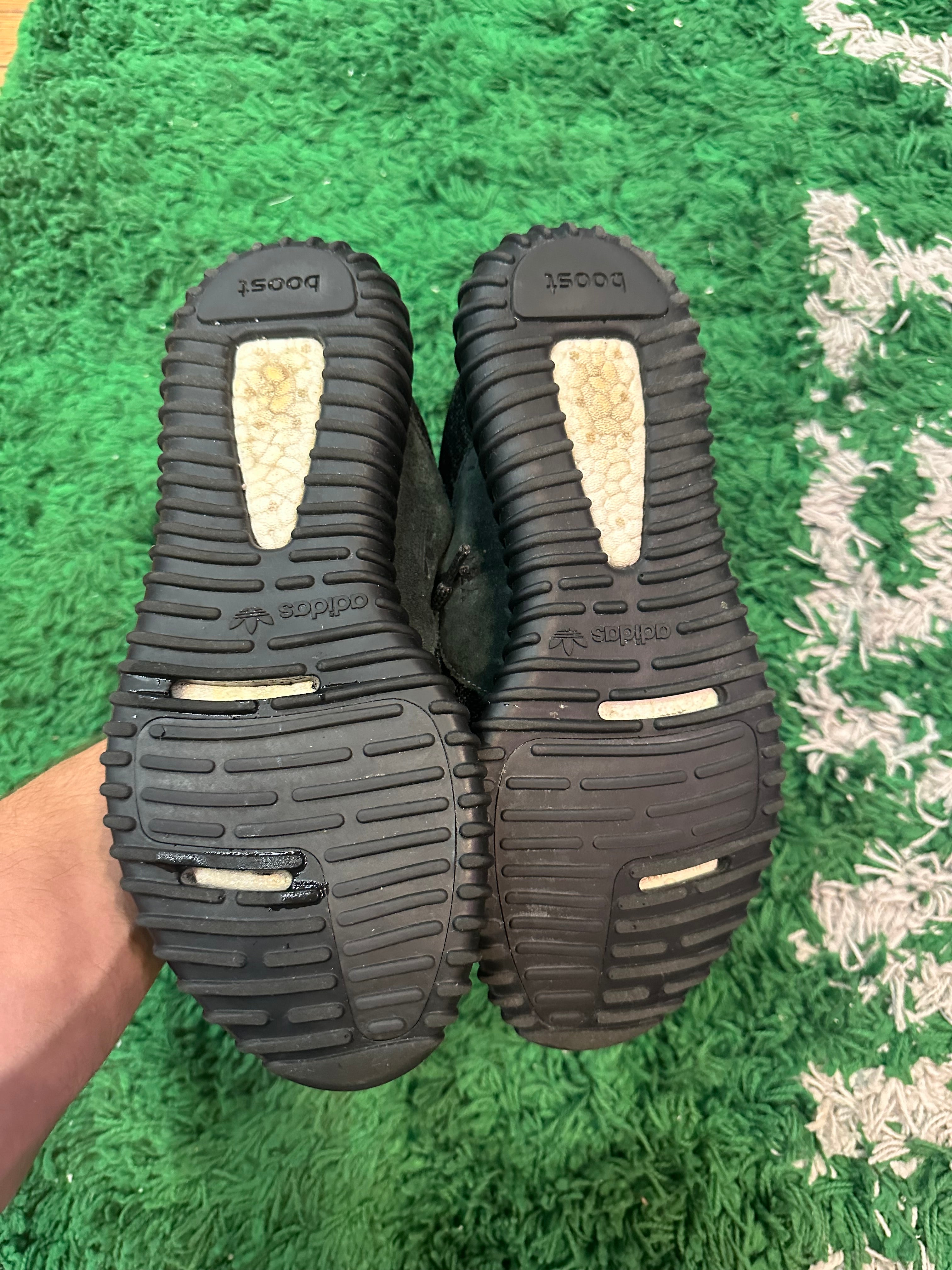 Yeezy 350 “Pirate Black”