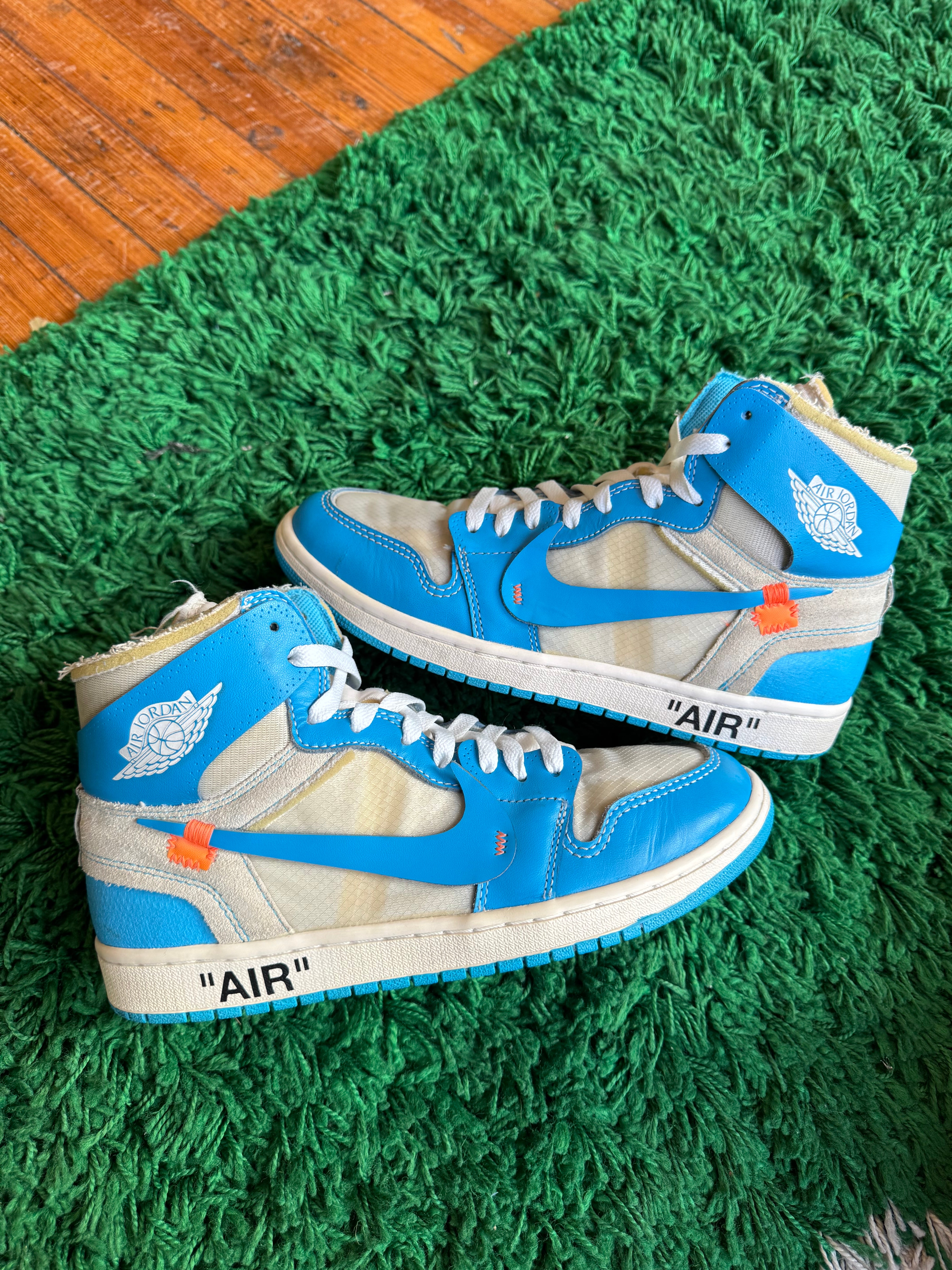 Jordan 1 High x Off White “UNC”