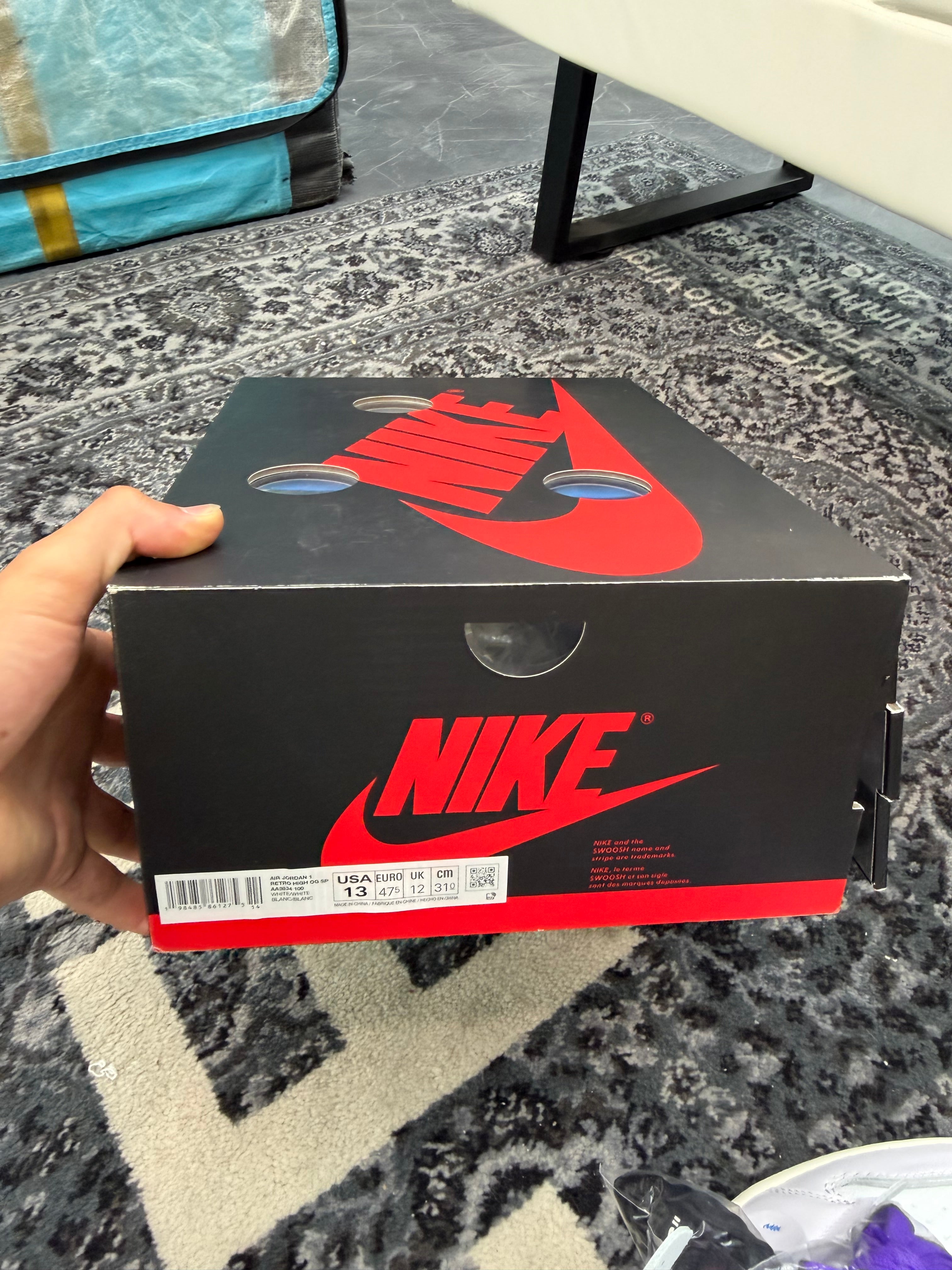 Jordan 1 High x Off White “Alaska”