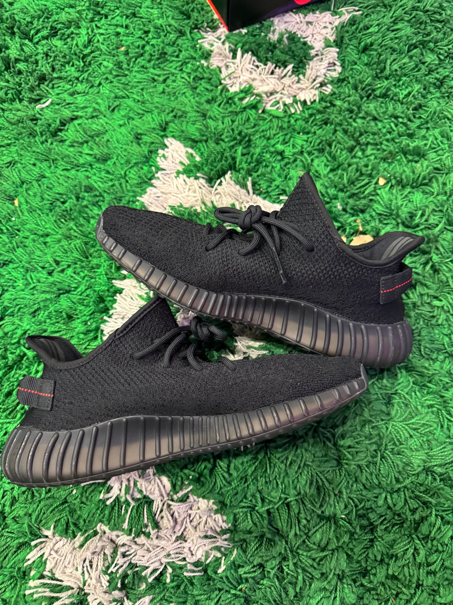 Yeezy 350 “Bred”