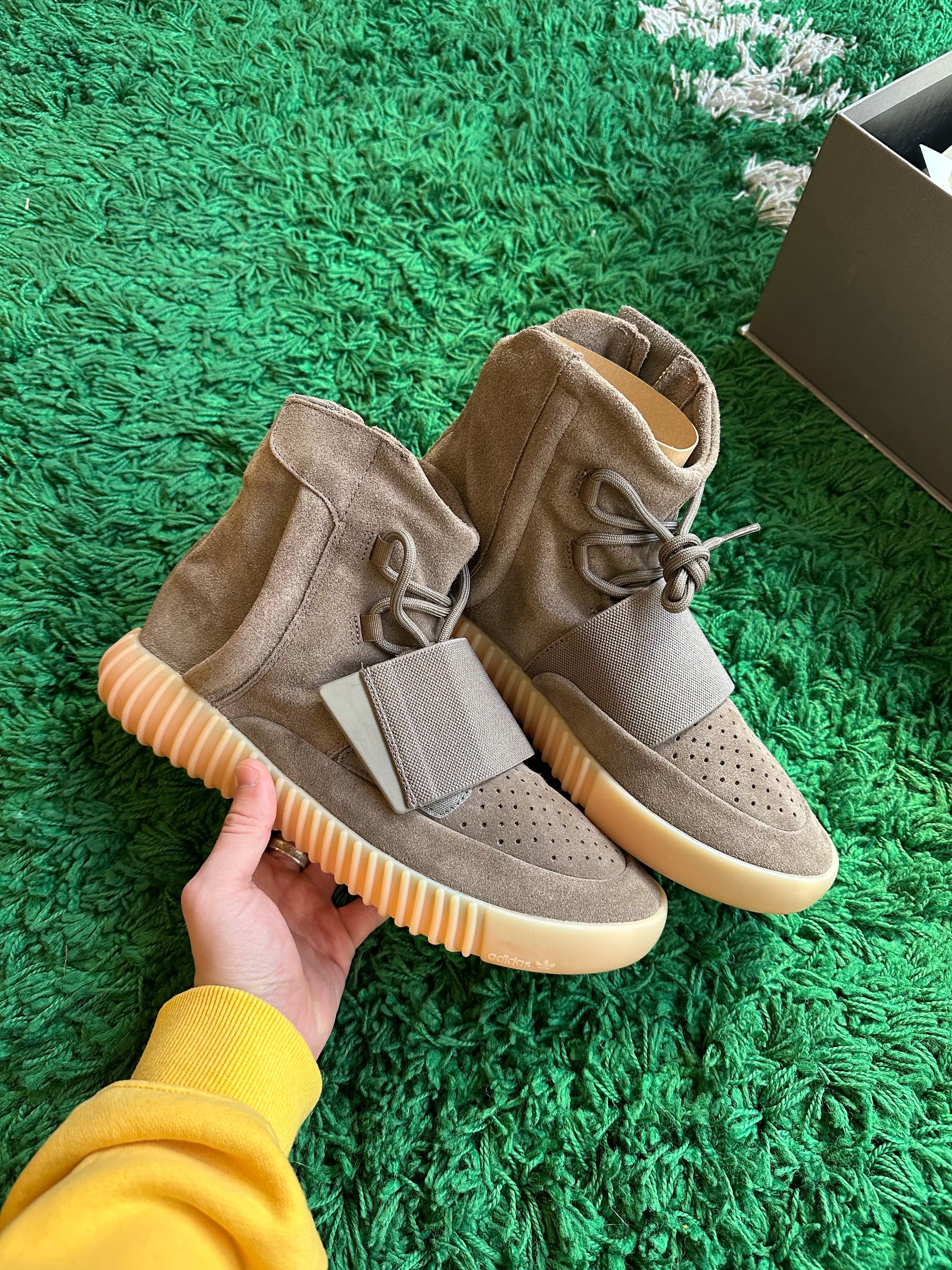 Yeezy Boost 750 “Chocolate”