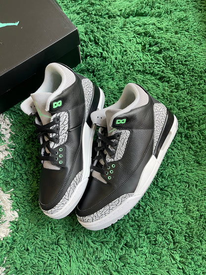 Jordan 3 “Green Glow”