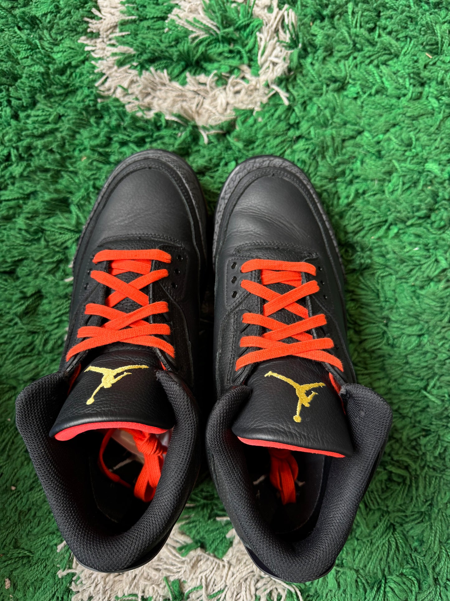 Jordan 3 x J Balvin “Rio”