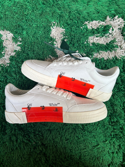 OFF-WHITE Vulc Low “Triple White”