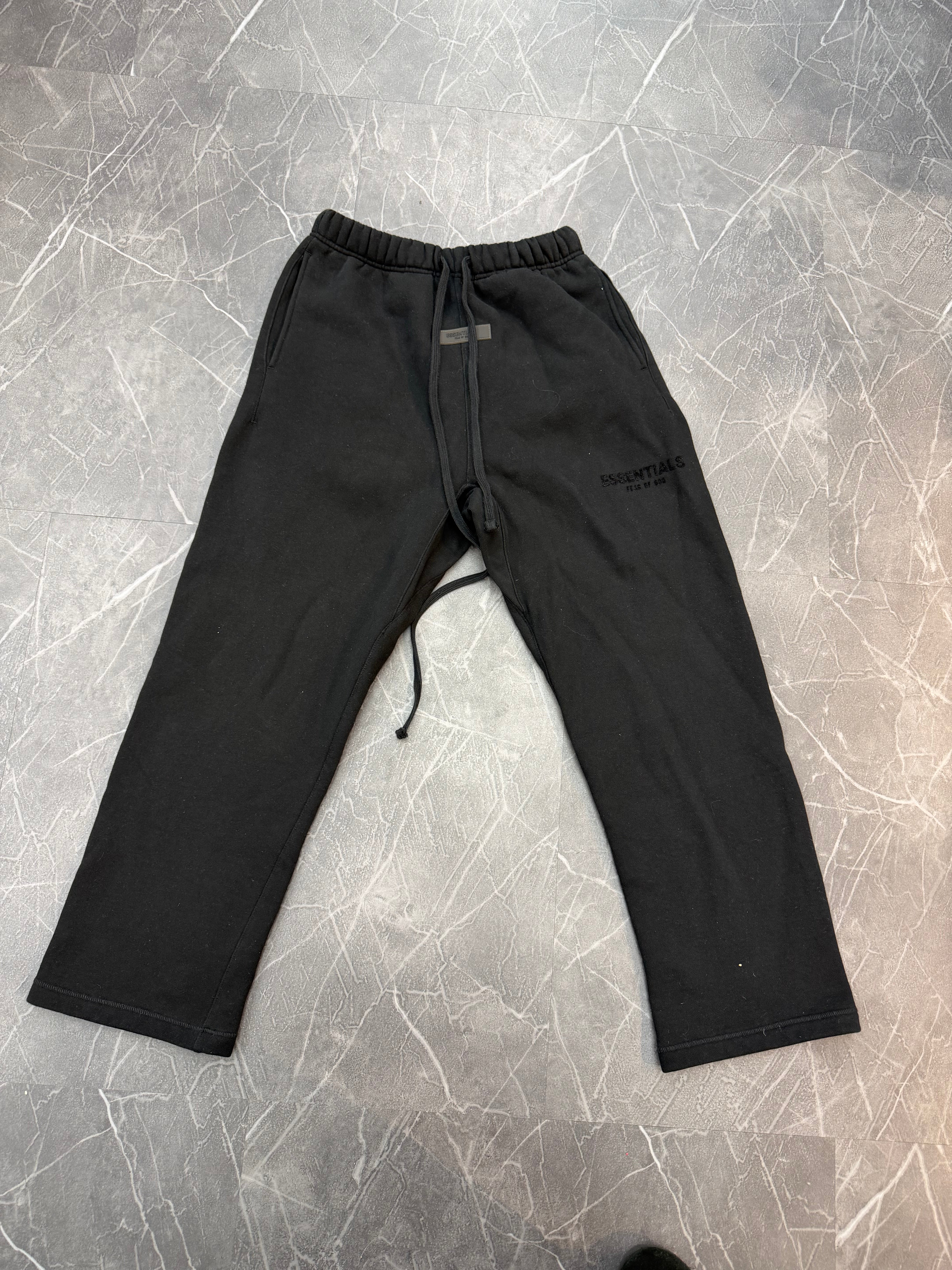 Essentials Relaxed Sweatpants “Black”