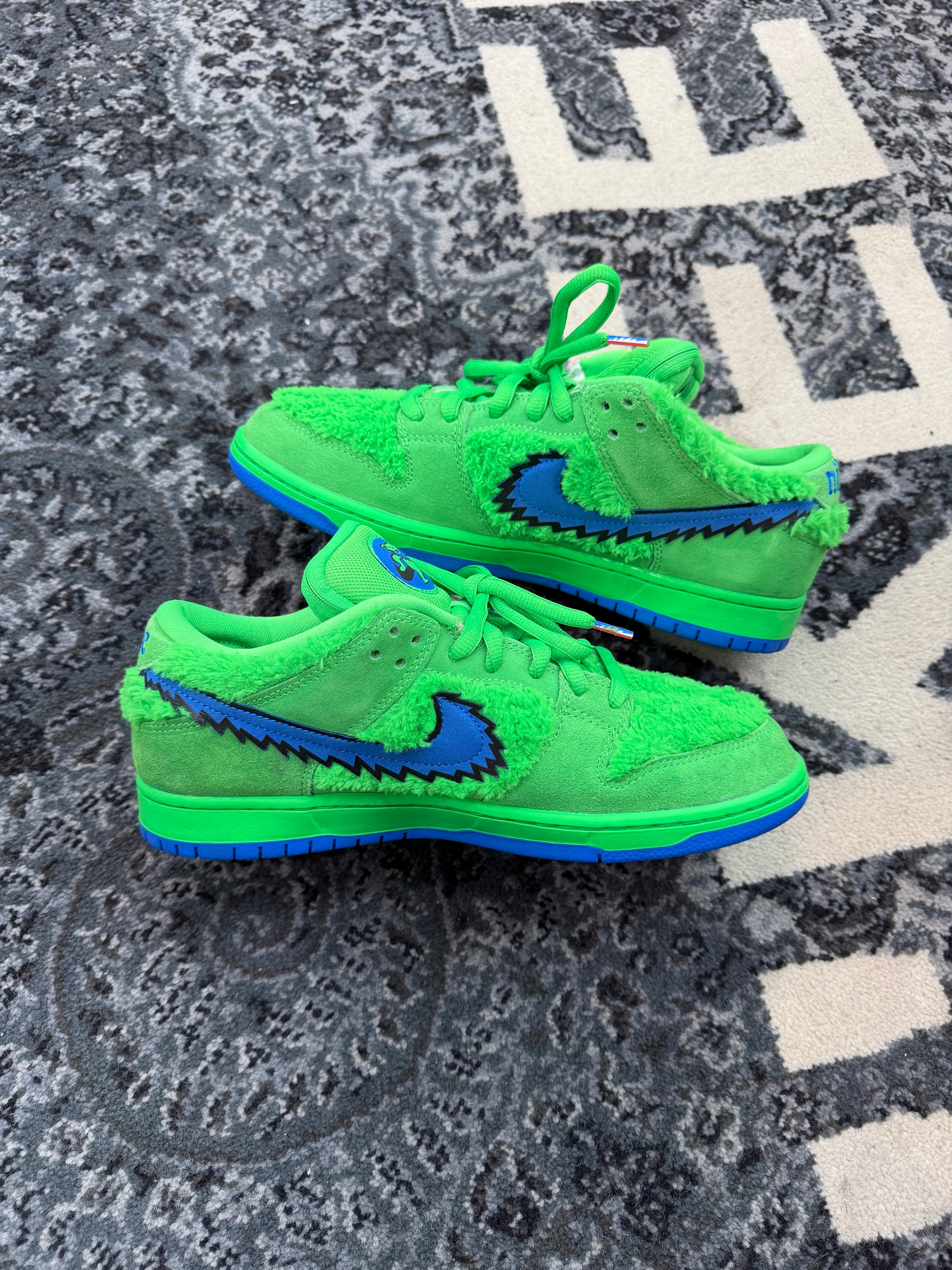 Nike SB Dunk Low Grateful Dead “Green”