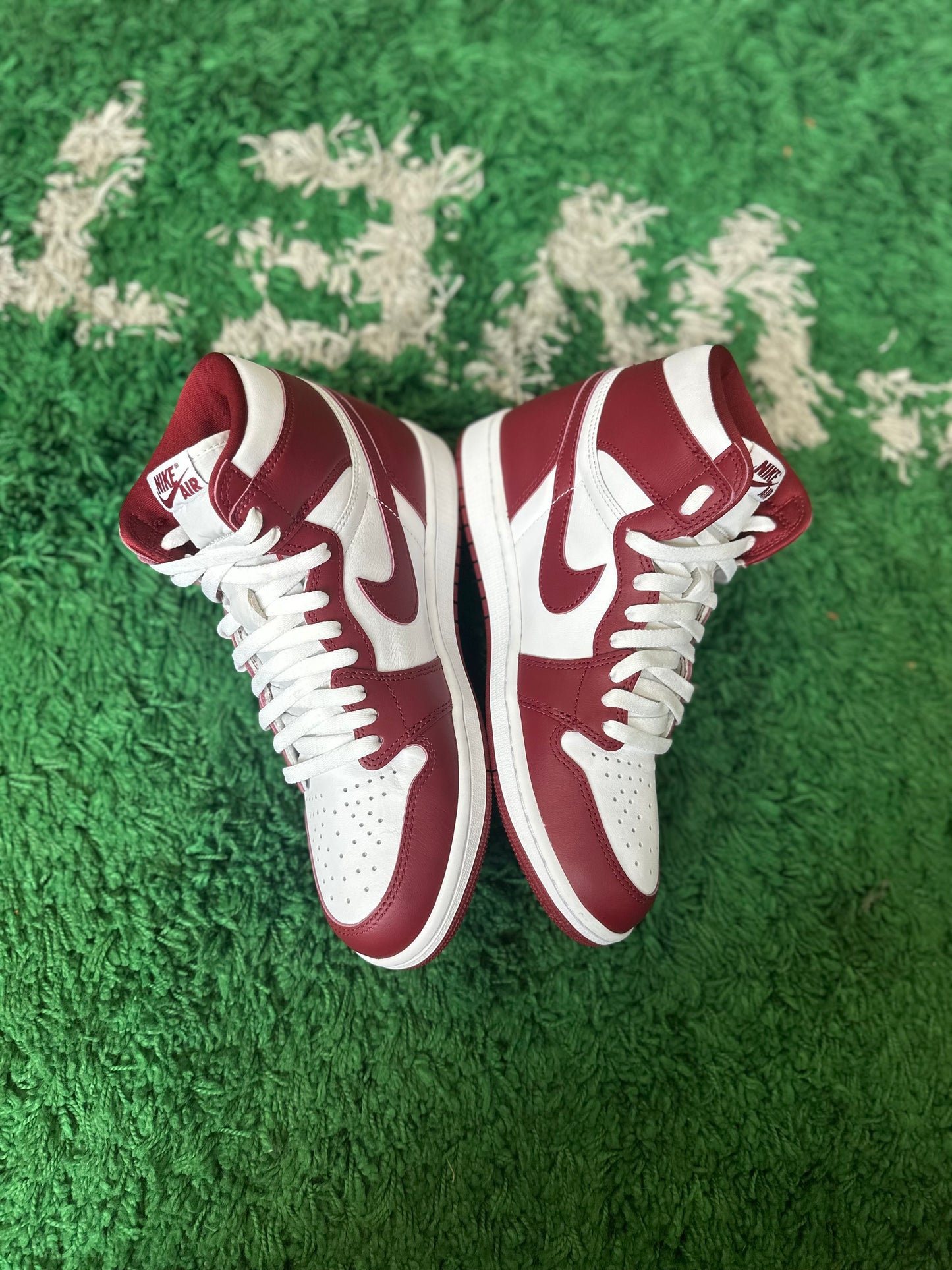 Jordan 1 High “Artisanal Red”