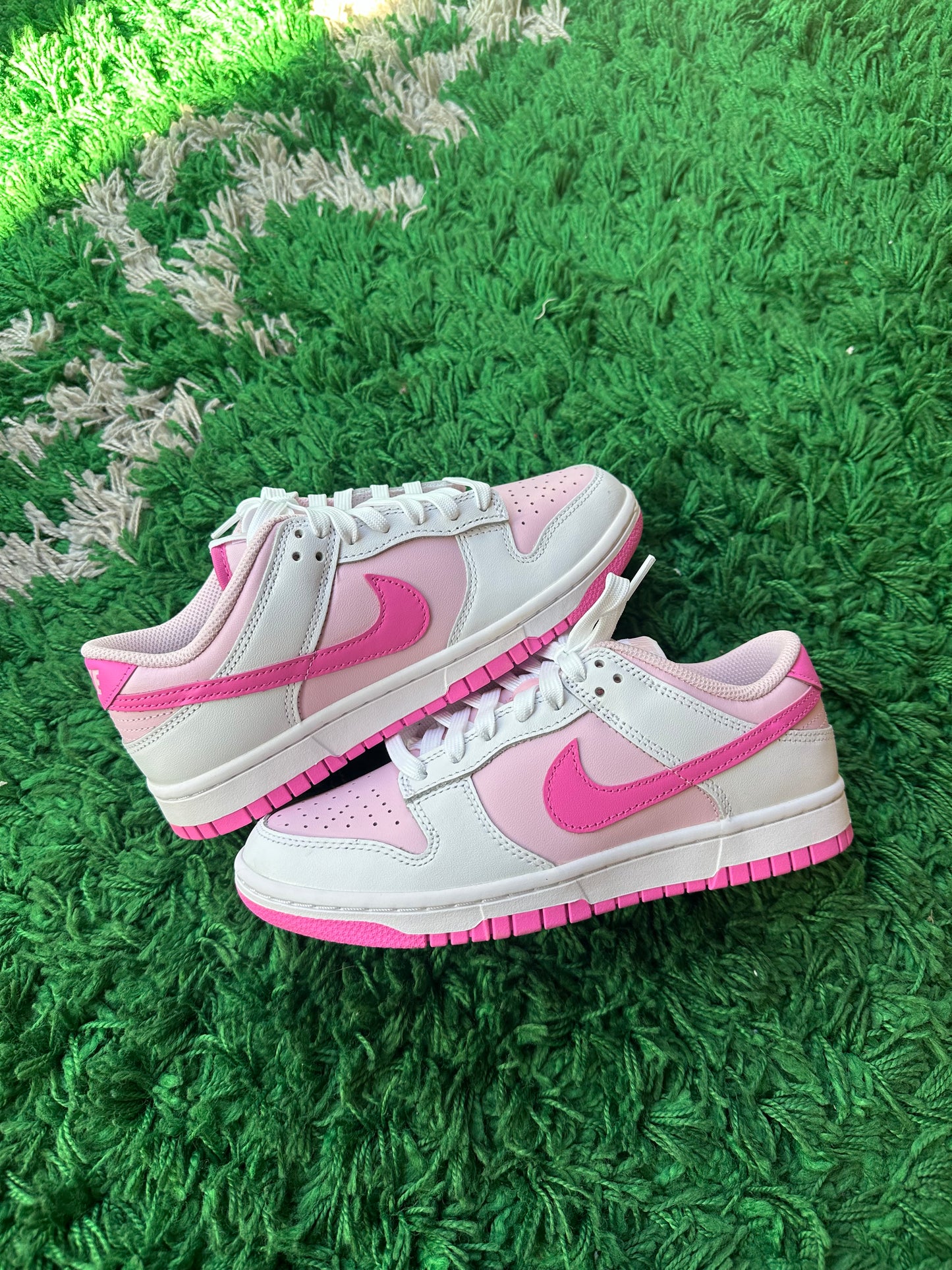 Nike Dunk Low “White Pink Foam”