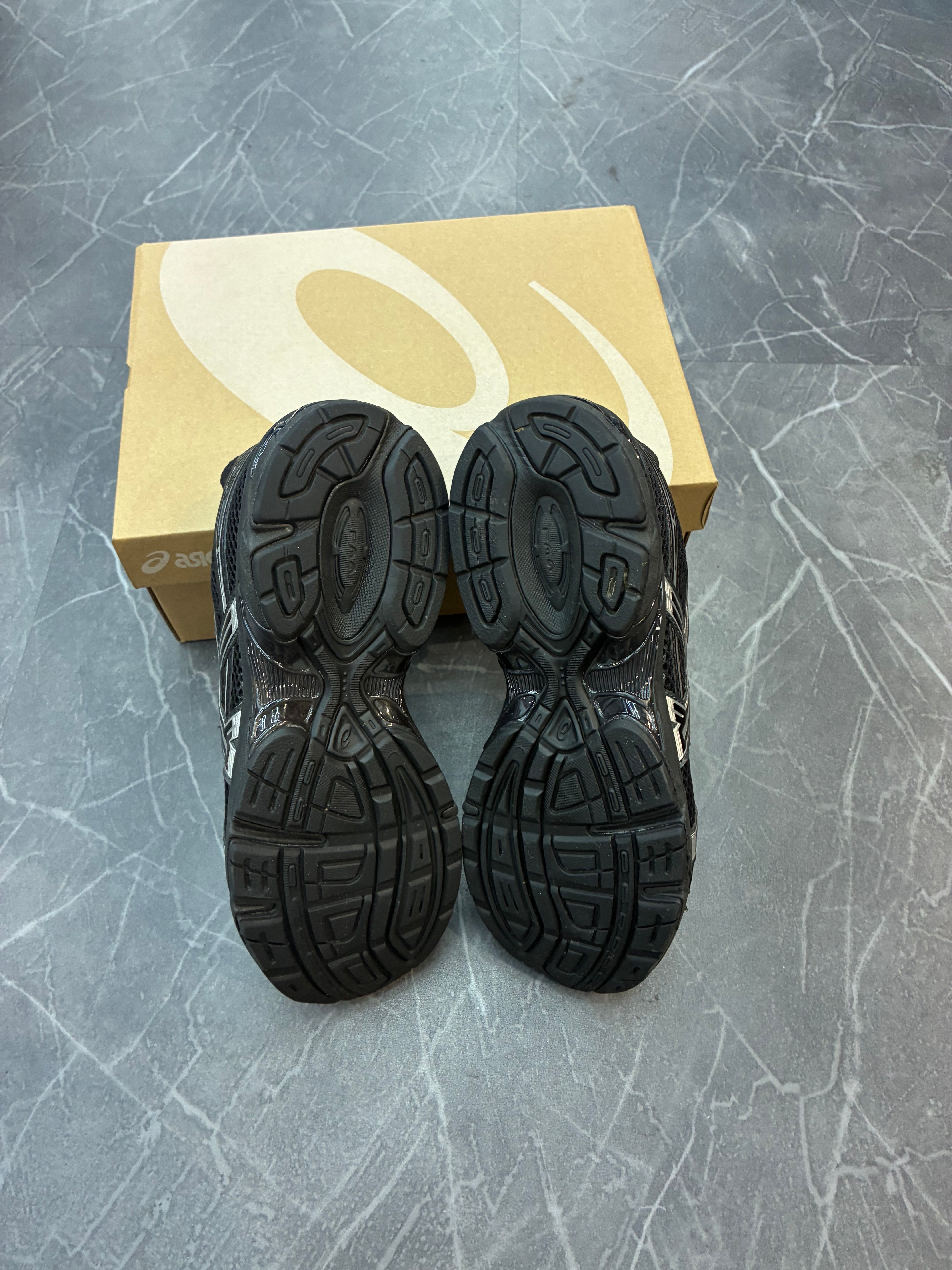 ASICS GEL-1130 “Black Pure Silver”