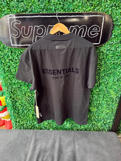 Essentials Tee “Black”