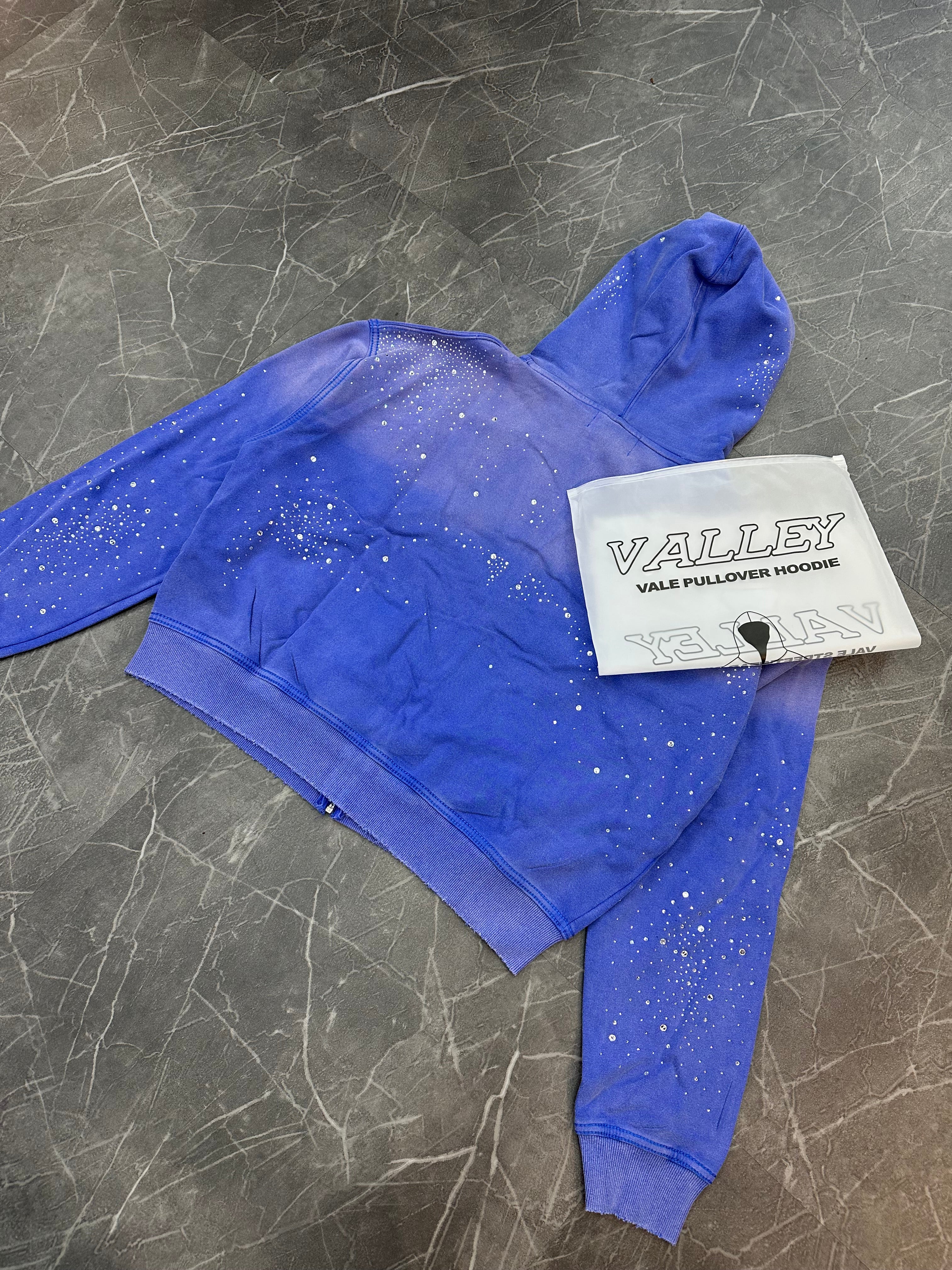 Vale Forever Classico Zip Up “Sapphire”