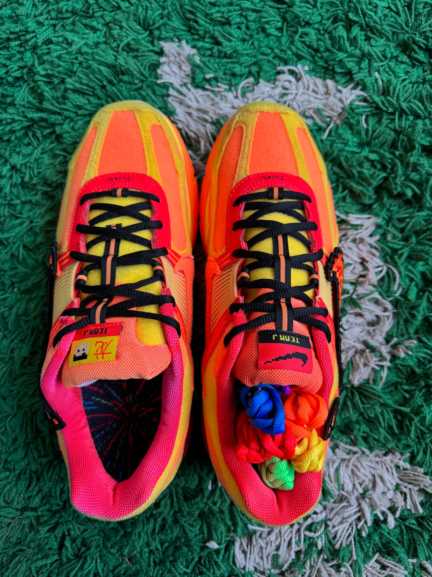 Nike Zoom Vomero 5 “Doernbecher”