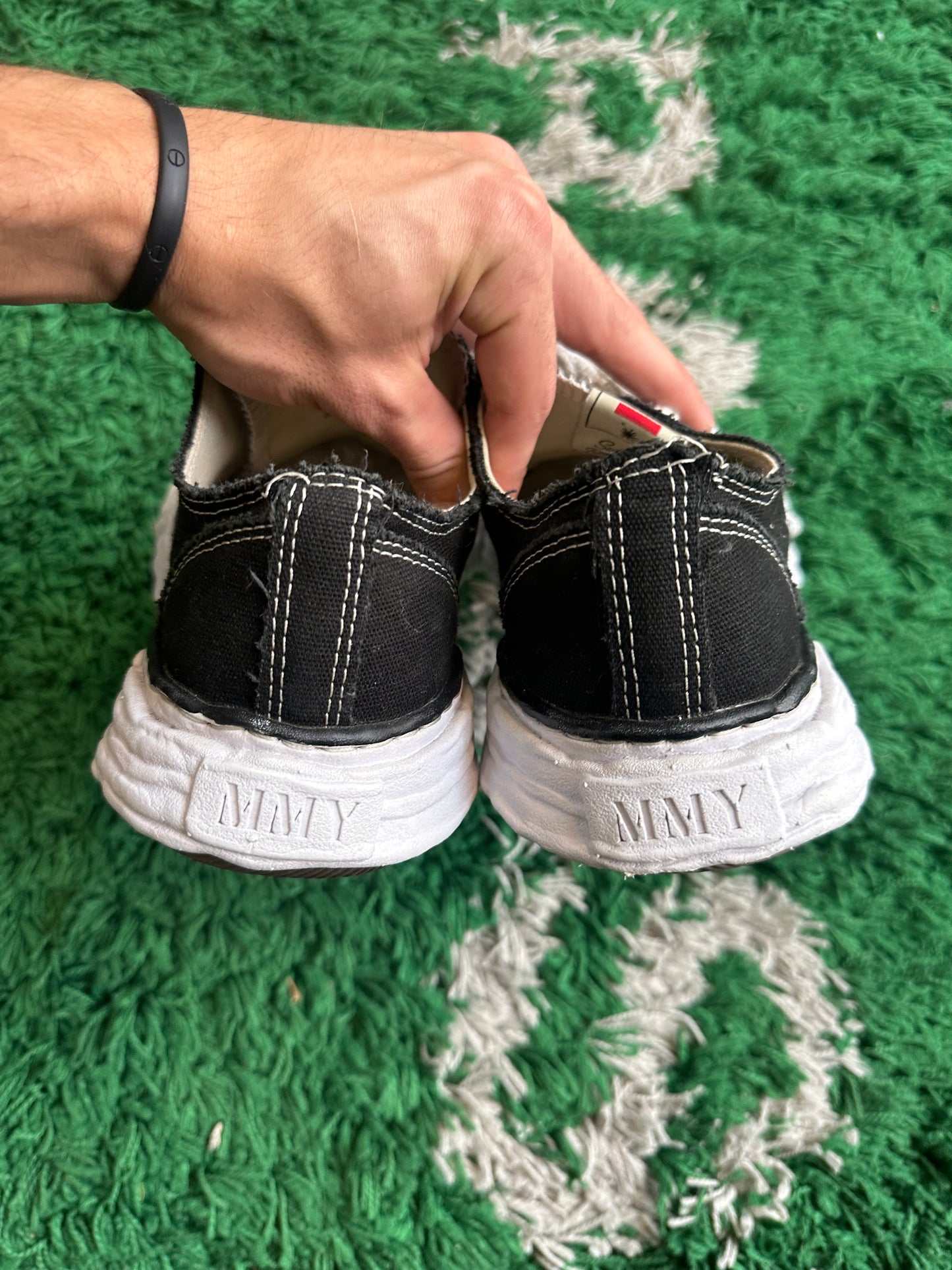 Maison Mihara Low Top “Black”