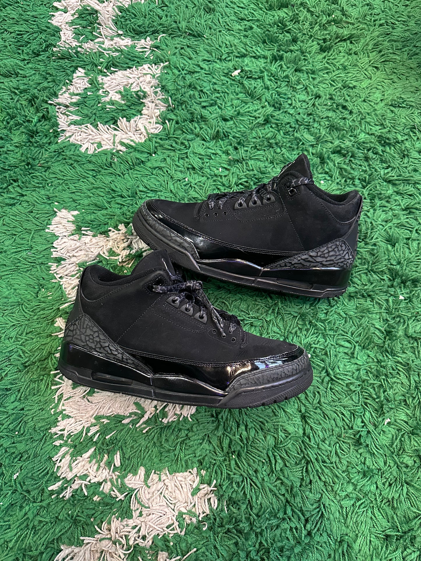 Jordan 3 “Black Cat”